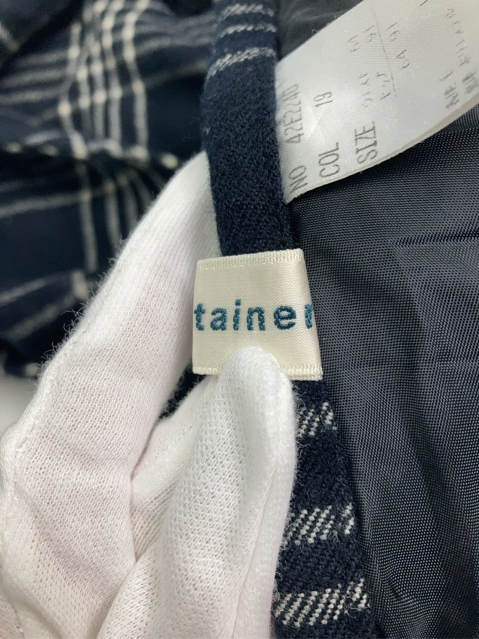 https://r2-worker.digdig.jp/product/c491a750-2f1d-4e27-92c0-939c1d8c95f2/ca56c95e-826d-4d88-8125-e90cc949699b