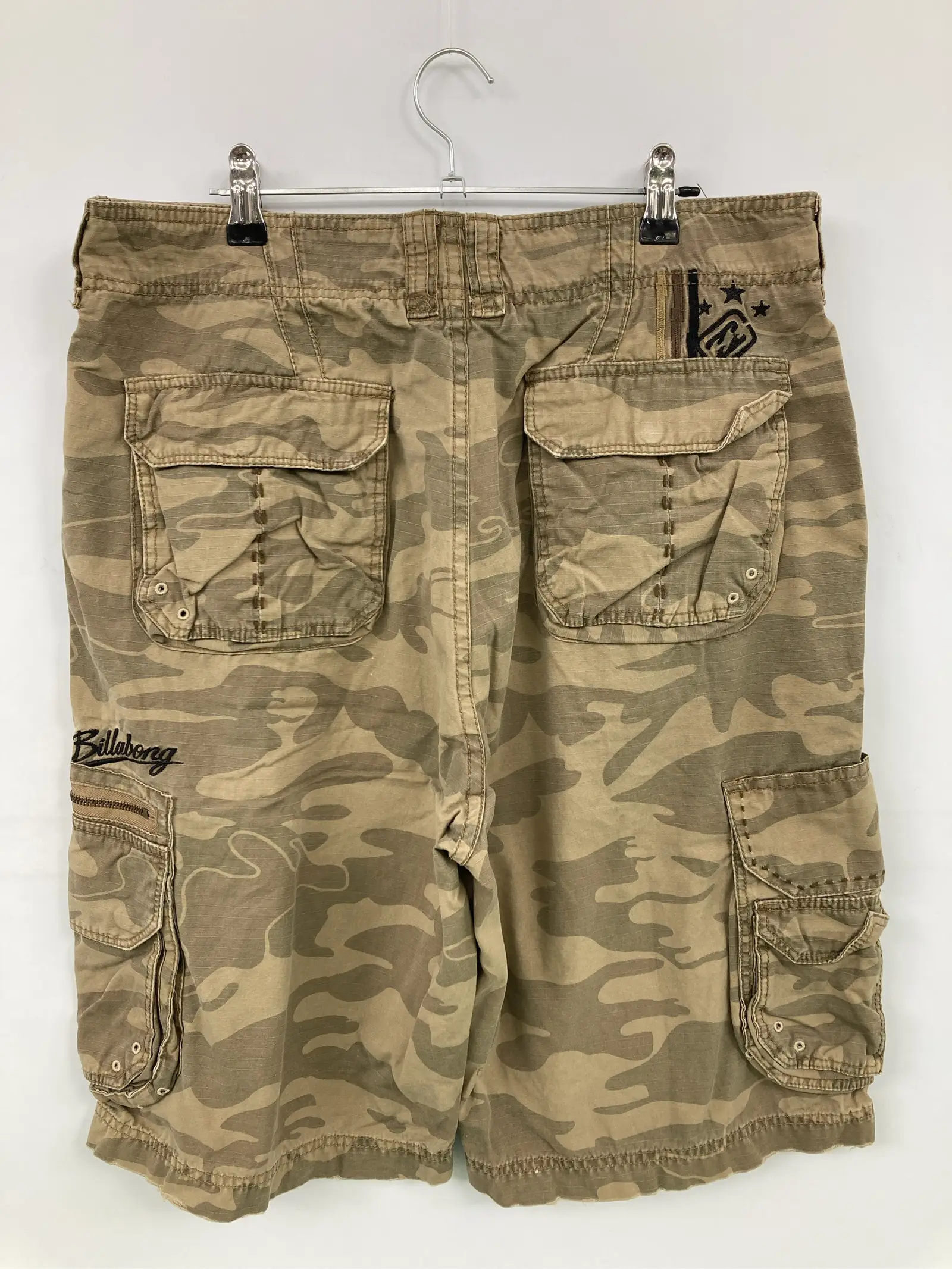 https://r2-worker.digdig.jp/product/c49f2a36-7790-43f5-85b5-3c8acc189e31/d0f45abb-d261-41b2-a659-26d8c108e25b