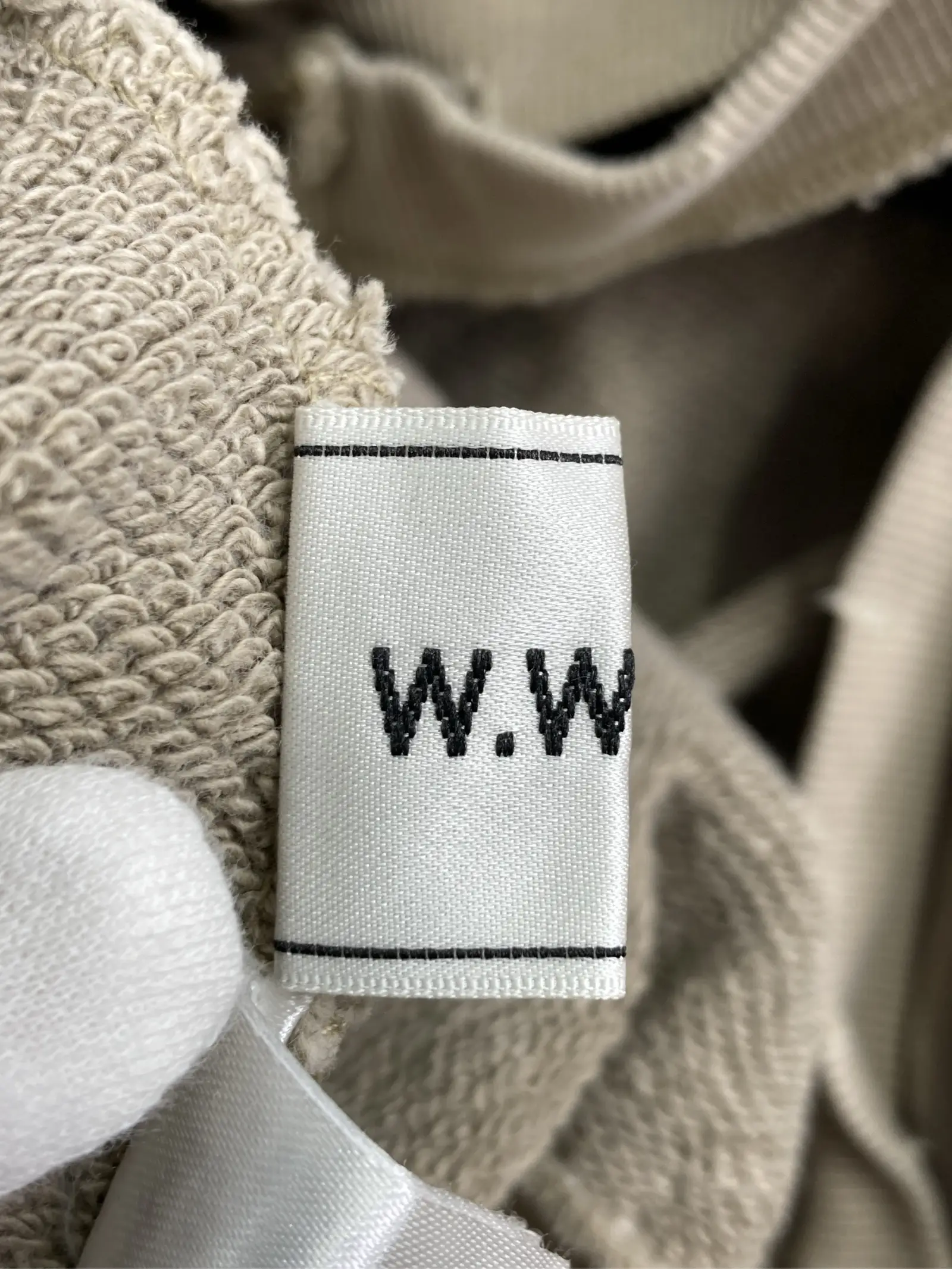 https://r2-worker.digdig.jp/product/c4acfd64-38cd-46e3-a8db-27136194e0d1/1dc1bf3a-b8d6-4916-a593-a96e1043330c