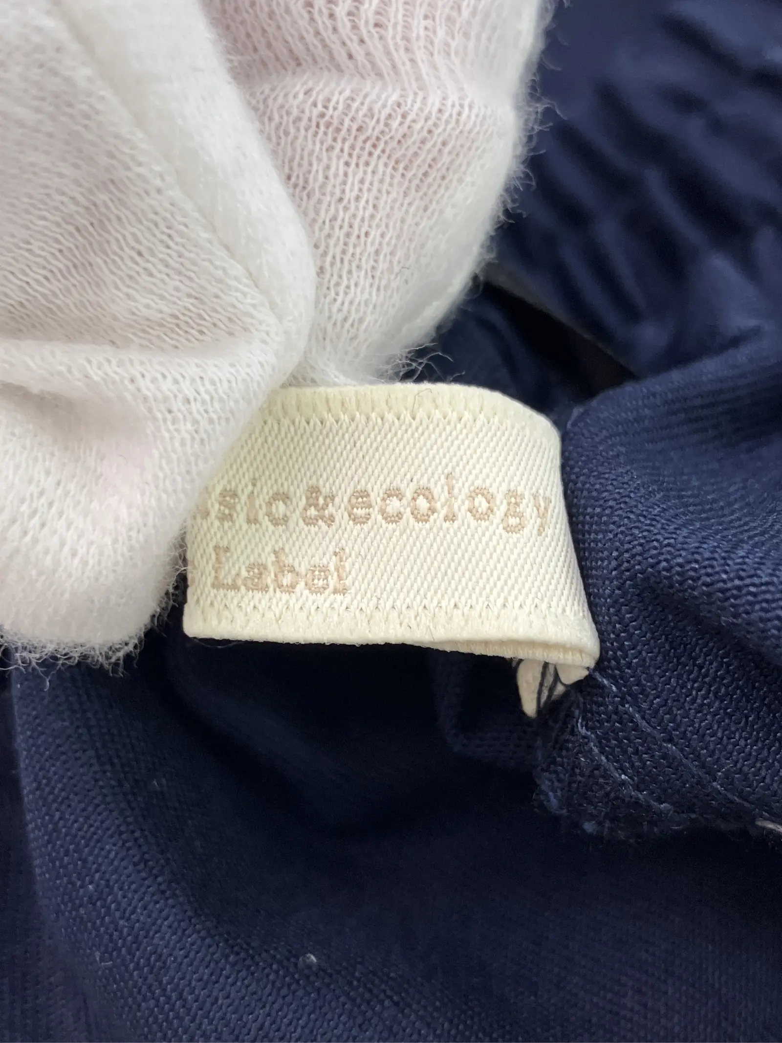 https://r2-worker.digdig.jp/product/c4ce995f-2162-4b37-98b8-114b5194cb21/d03903c2-e5d2-4f71-8ec9-8e3435bf08df