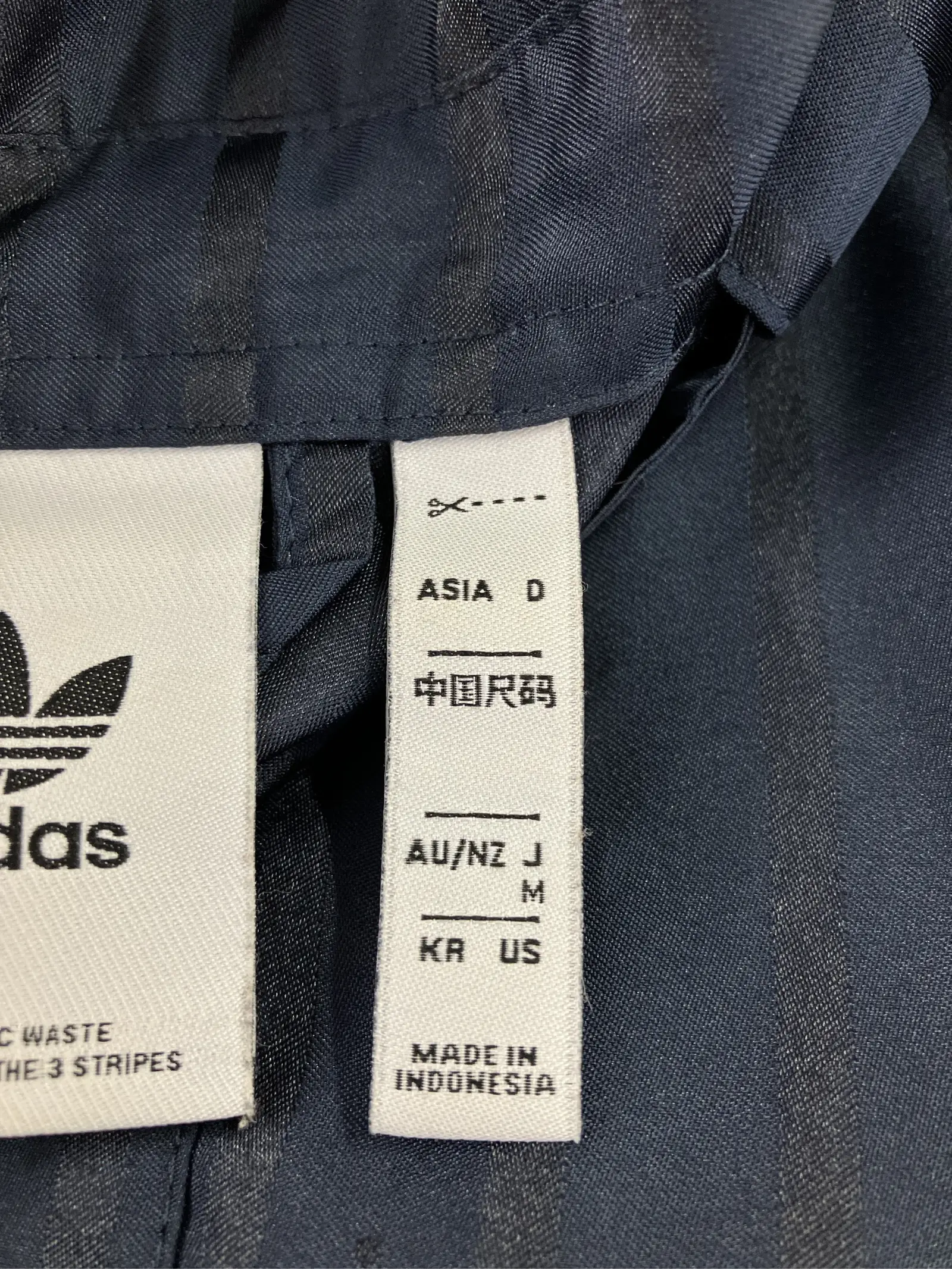 https://r2-worker.digdig.jp/product/c4e87920-40e5-471e-87d6-2028053650a2/cb78a765-a823-4e5b-bd8a-ec839aed8055