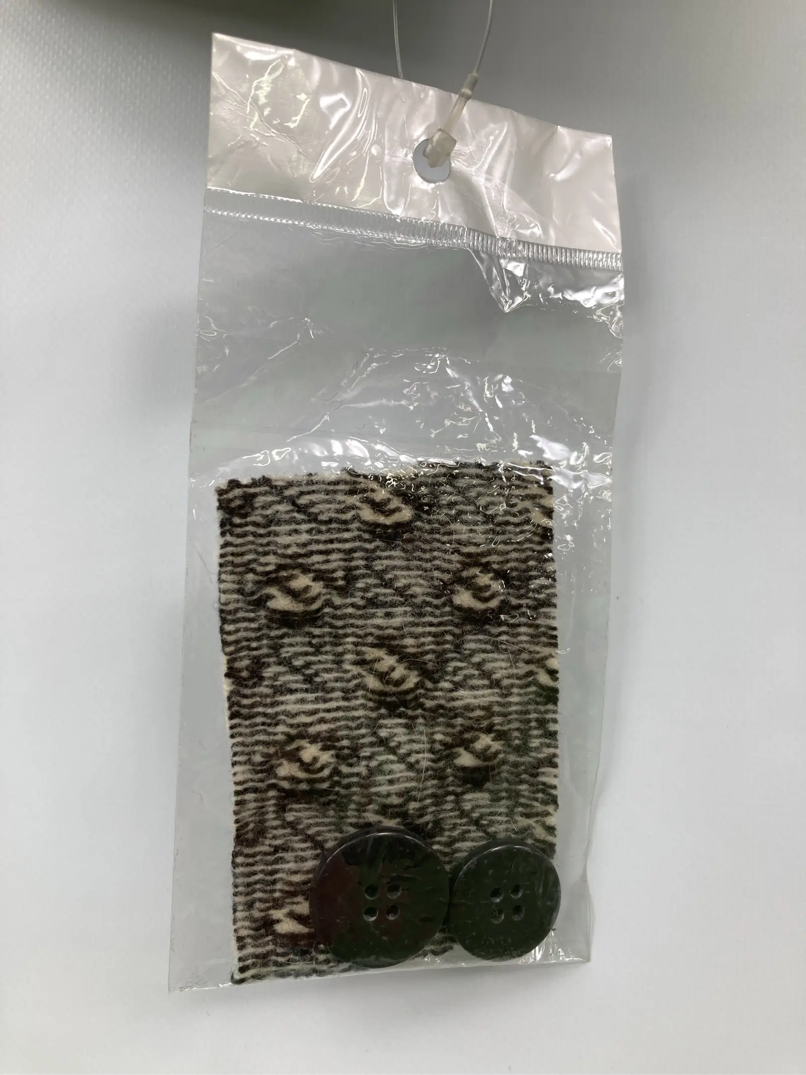 https://r2-worker.digdig.jp/product/c53edec7-add3-4962-8e56-13eb342d6f8d/0eaa08bf-e87d-4a27-a8ed-6be6543cd825