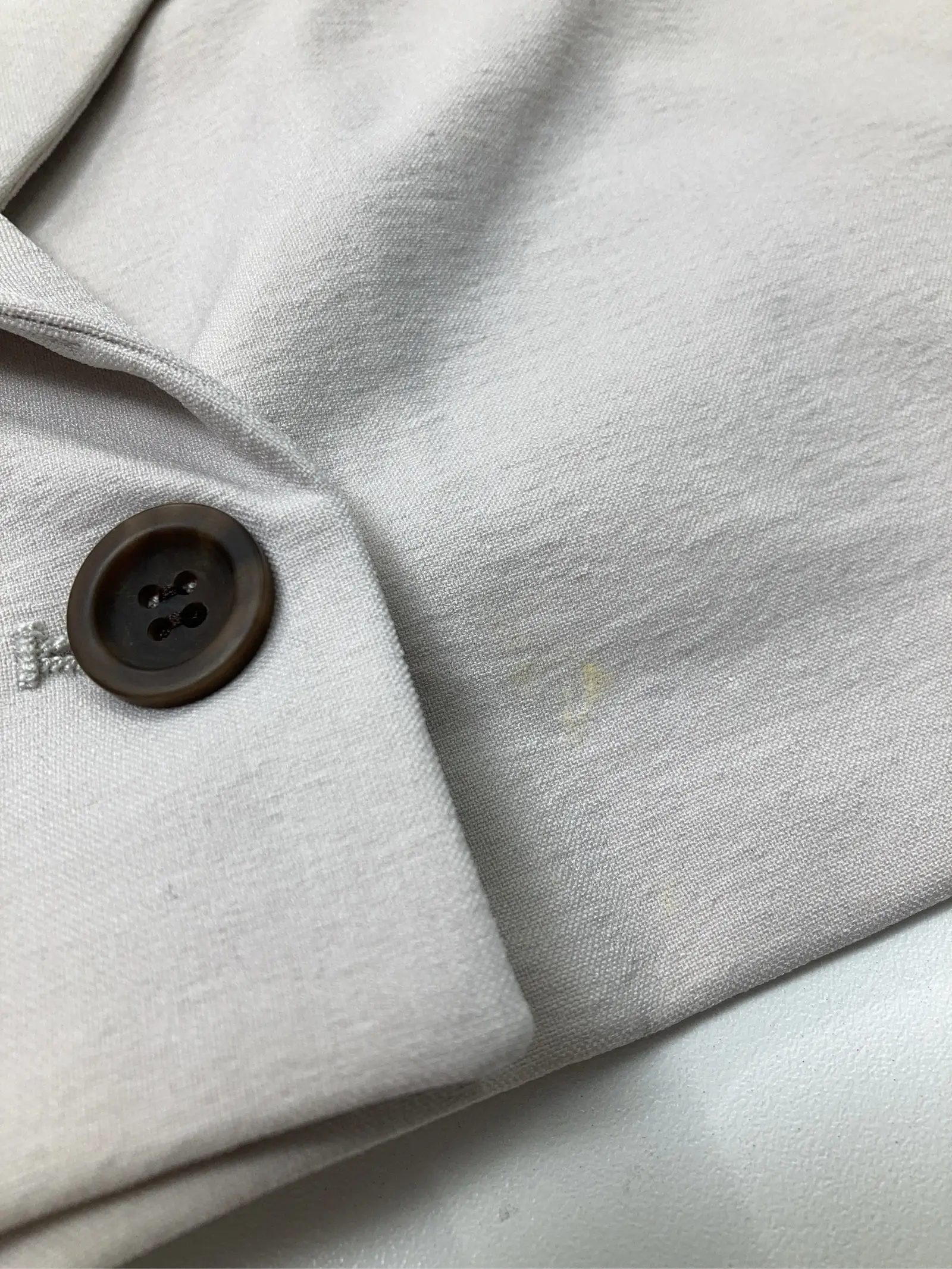 https://r2-worker.digdig.jp/product/c579f661-5017-4d6a-a5e1-69216f575aeb/a5e15650-1fbe-439f-8f7e-1d33df3f7d4b