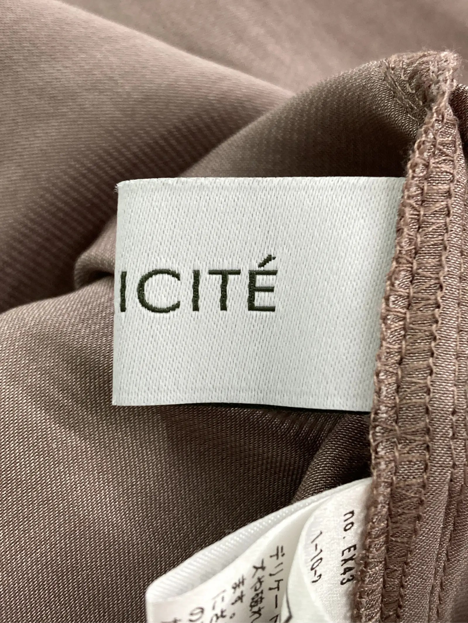 https://r2-worker.digdig.jp/product/c585443c-94bf-4377-8cb3-5c9280c4f711/390b4030-1084-4085-9ace-d0b0ce5af359