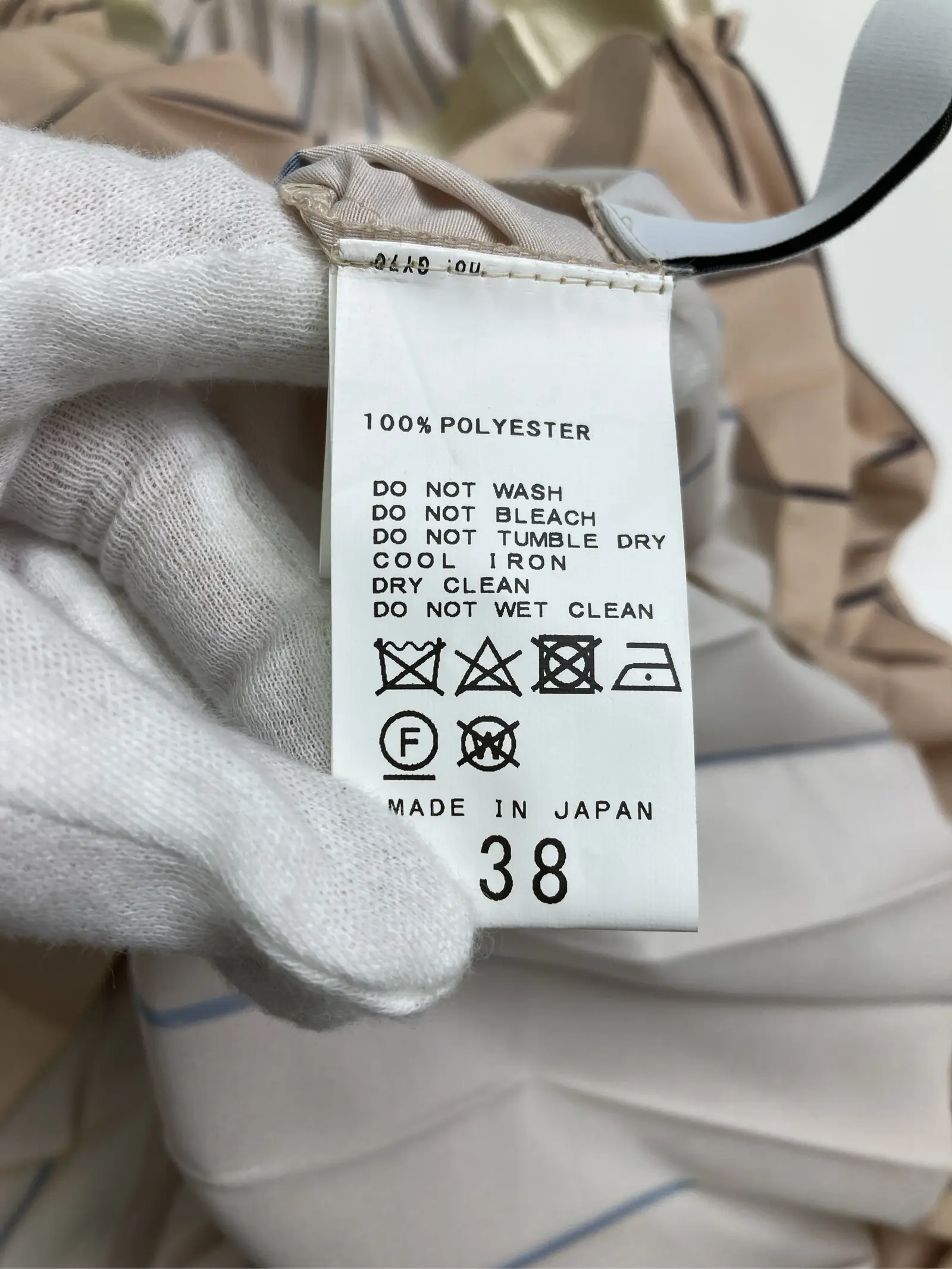 https://r2-worker.digdig.jp/product/c5d1f56b-1bba-4eb2-991b-46c3fc01f5c9/b171151f-aa89-4096-808b-5c2e214712db