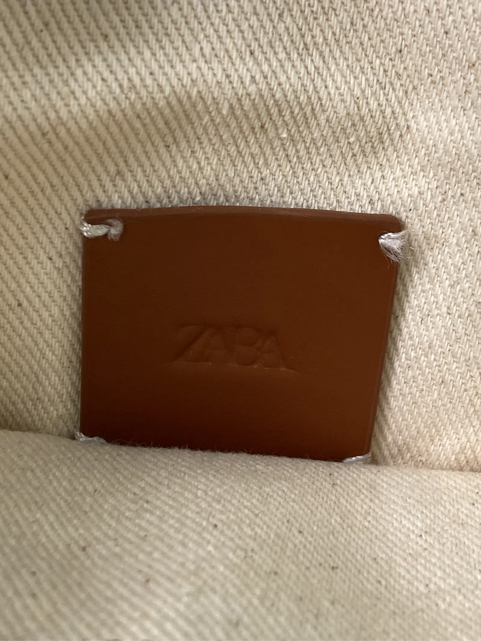 https://r2-worker.digdig.jp/product/c5e7f6c5-3f51-43c2-8b6b-a4357f70303e/5e9aeed5-0f84-43ef-a8fd-dffa825fffae