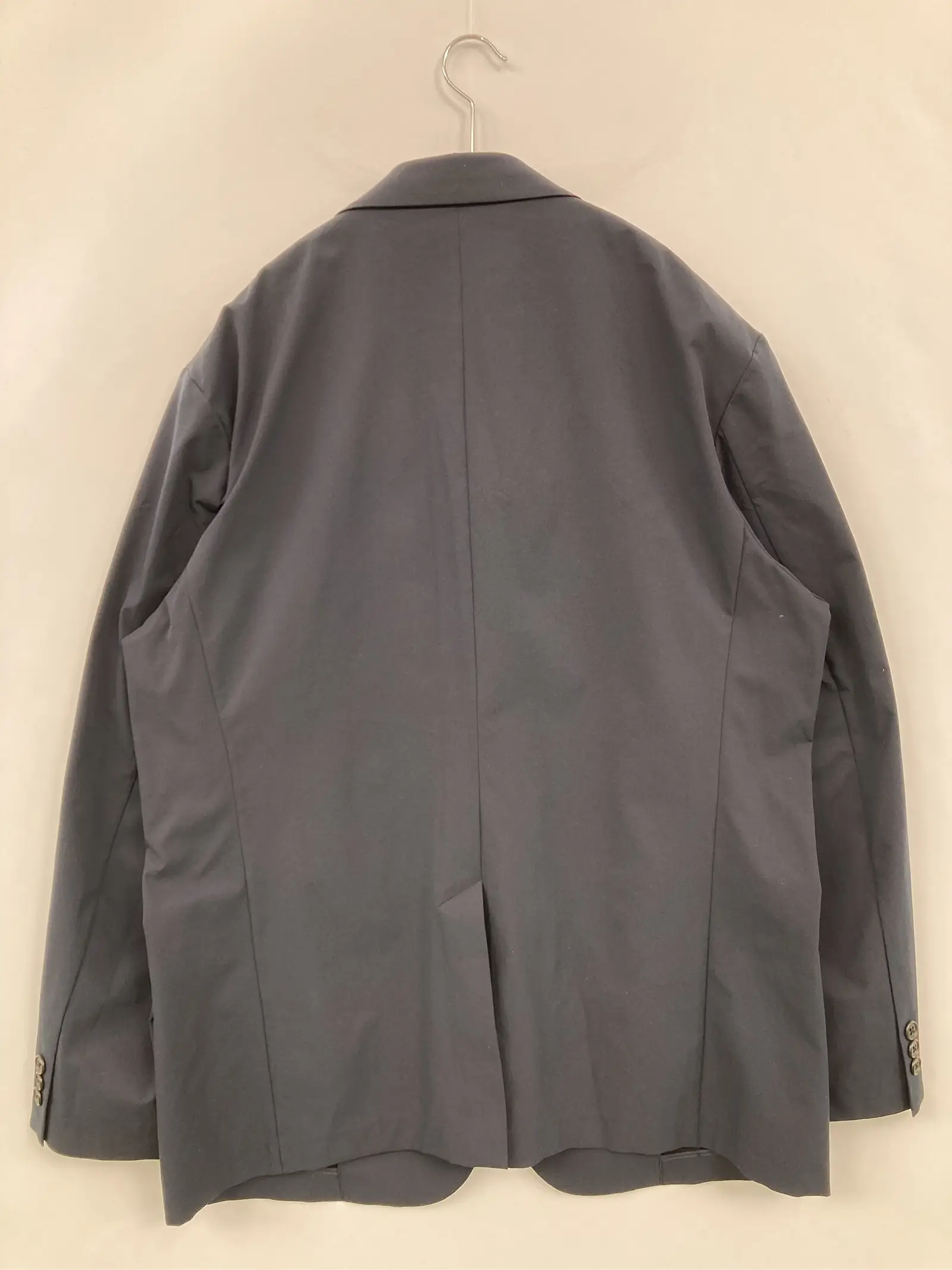 https://r2-worker.digdig.jp/product/c66fbb1b-080d-480d-b012-f74d657b71c0/c67eec5a-cb31-4baa-af93-e73b31a58bec