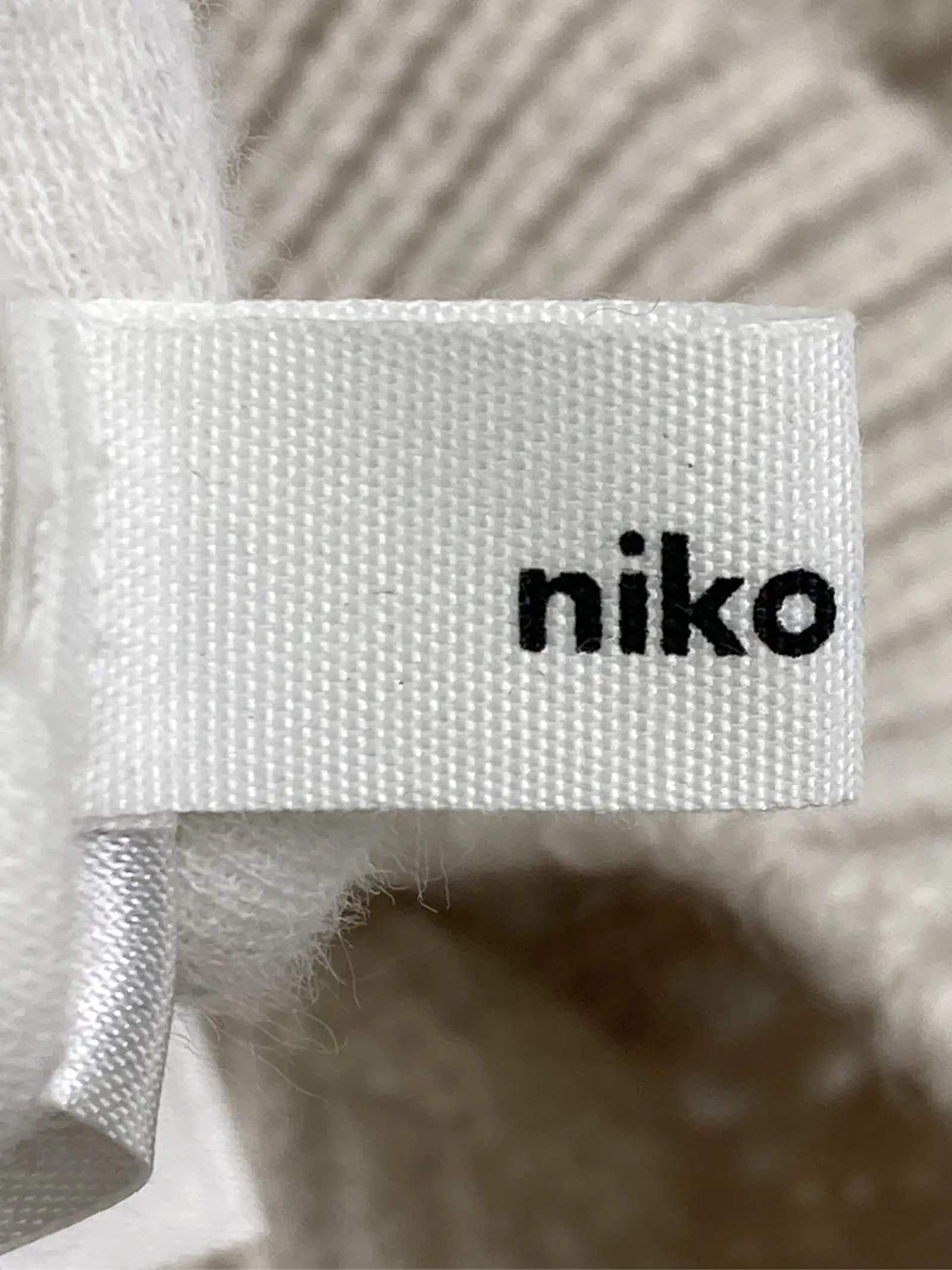 https://r2-worker.digdig.jp/product/c6a1445a-e16d-4315-8445-3a8cb8c0f88a/958e36be-b30c-44b9-8348-7b6415c5ca21
