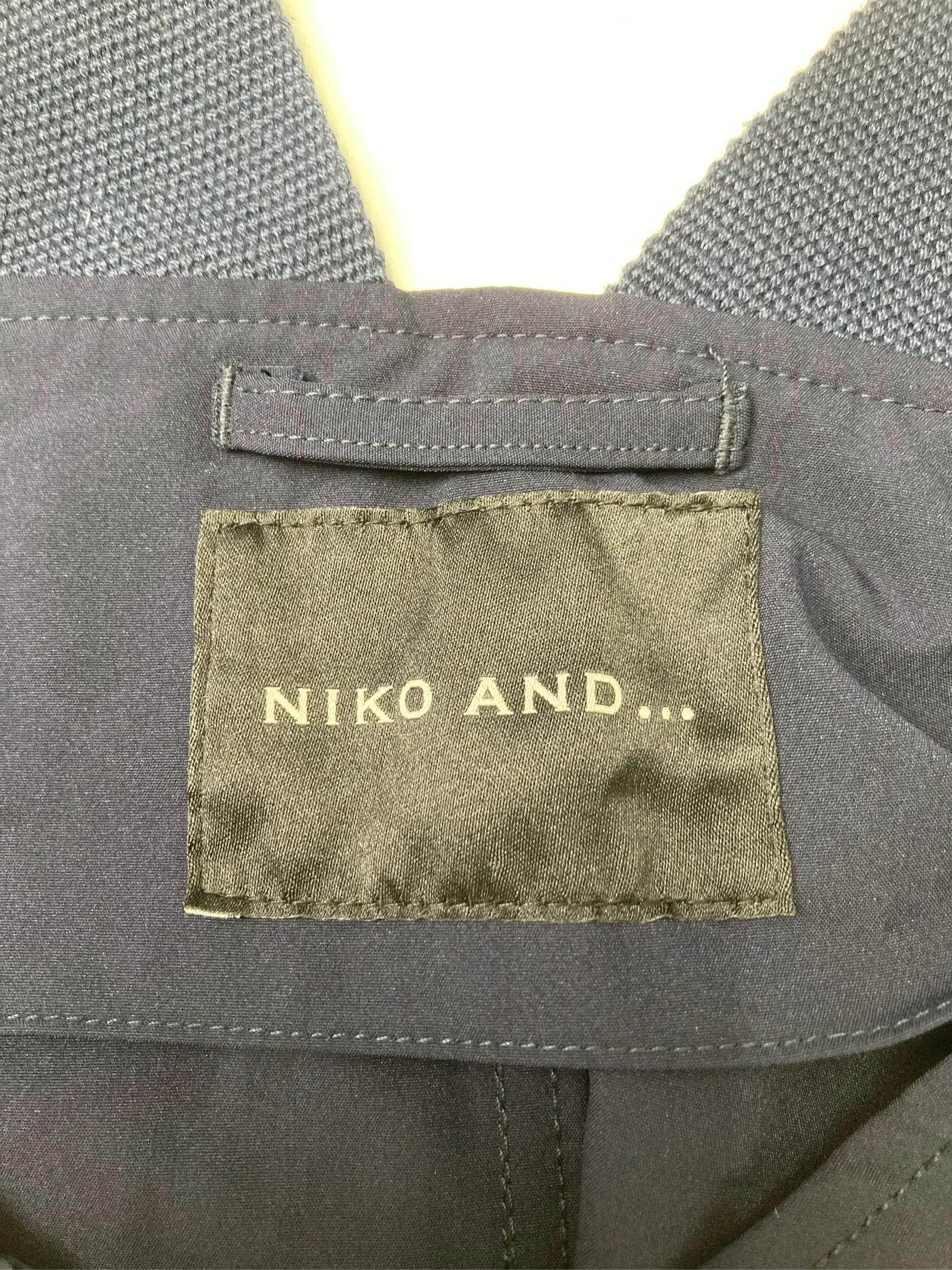 https://r2-worker.digdig.jp/product/c6ae6d24-2307-4ee6-8b5f-3cc8f295782e/7a2a805b-aa64-4eee-bbf9-eacebb678f53