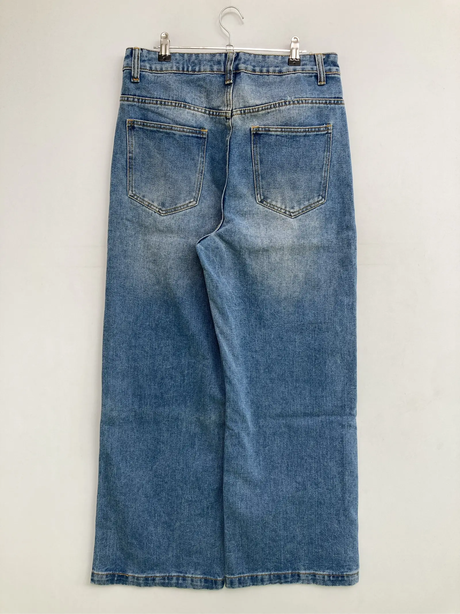 https://r2-worker.digdig.jp/product/c7345e2c-f428-4d28-ad93-51bb50d47ecb/fd8398a6-d69d-4fb7-94d9-b80500819cbf