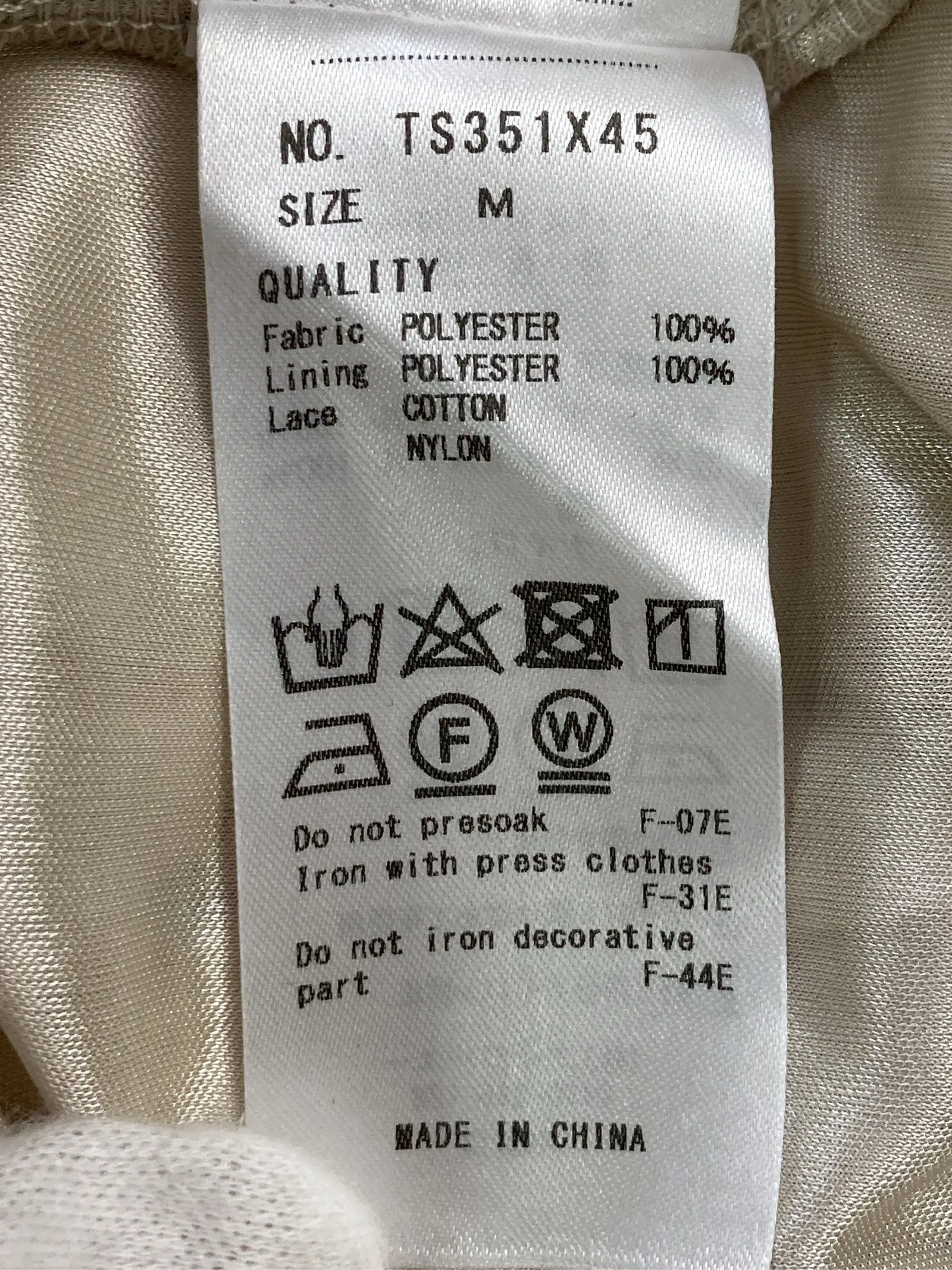 https://r2-worker.digdig.jp/product/c7449b67-c17c-4af8-a78f-3a3c0059ce91/cce68118-ab50-4c29-b415-8bce6a0e9ad8
