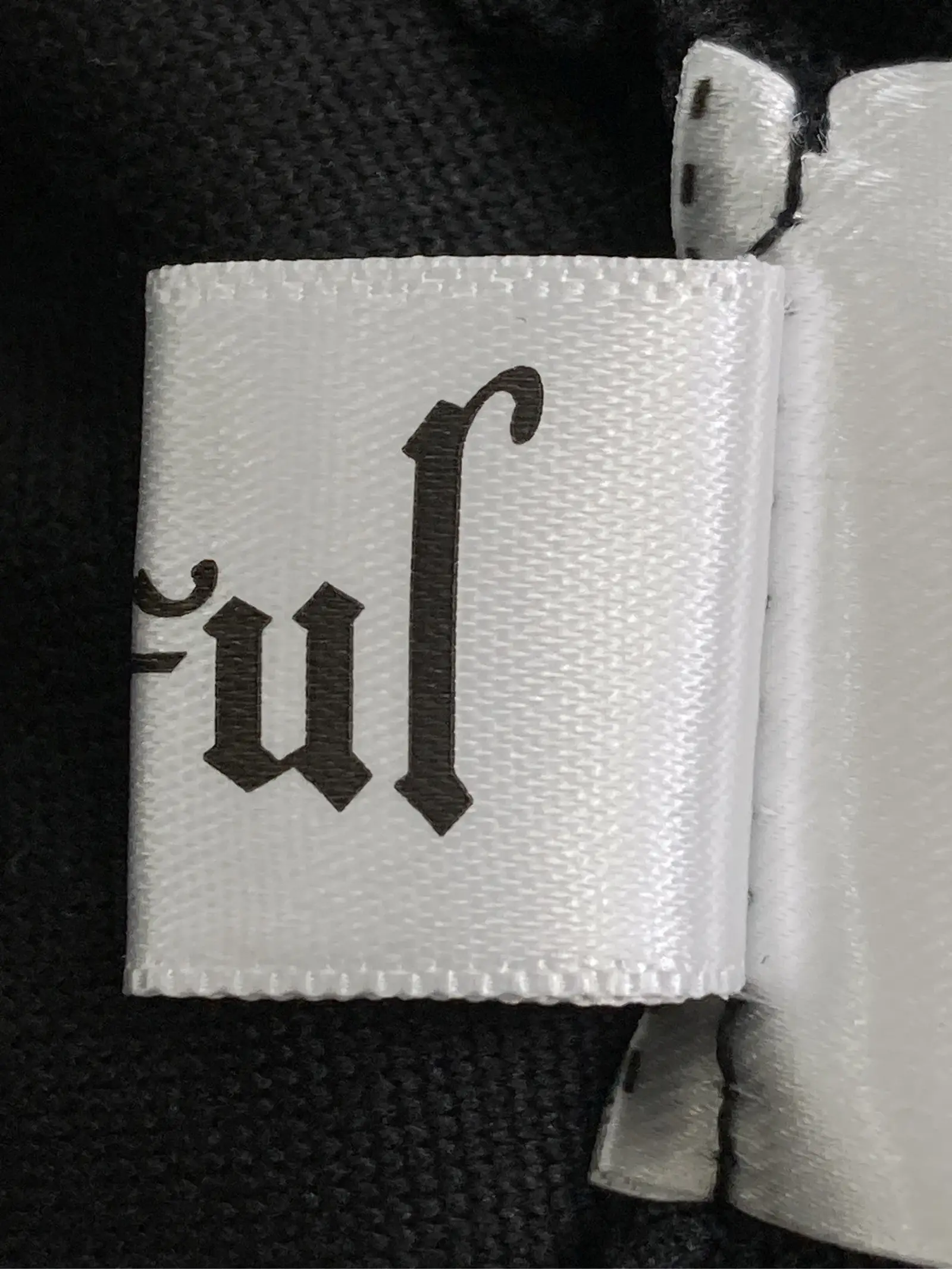 https://r2-worker.digdig.jp/product/c76b615e-dcaa-4dac-b14c-0e2634cbbdd2/11ed0f50-970d-4dd3-9695-0d990b3c78d5