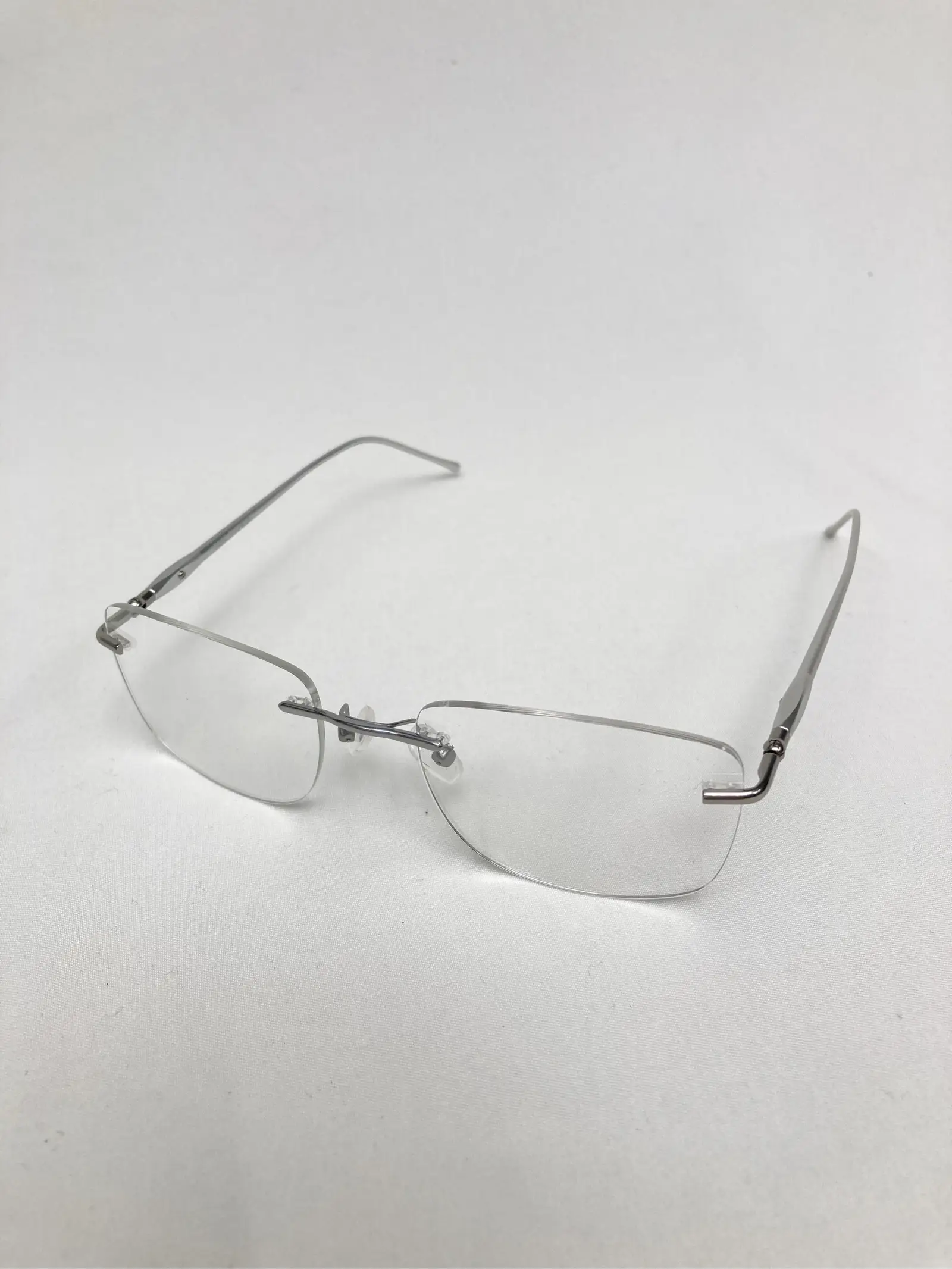 https://r2-worker.digdig.jp/product/c7815a27-7802-495d-86af-420b10c3357b/d6e7d3d0-fcbd-4a2a-918e-77c0d6a21b88
