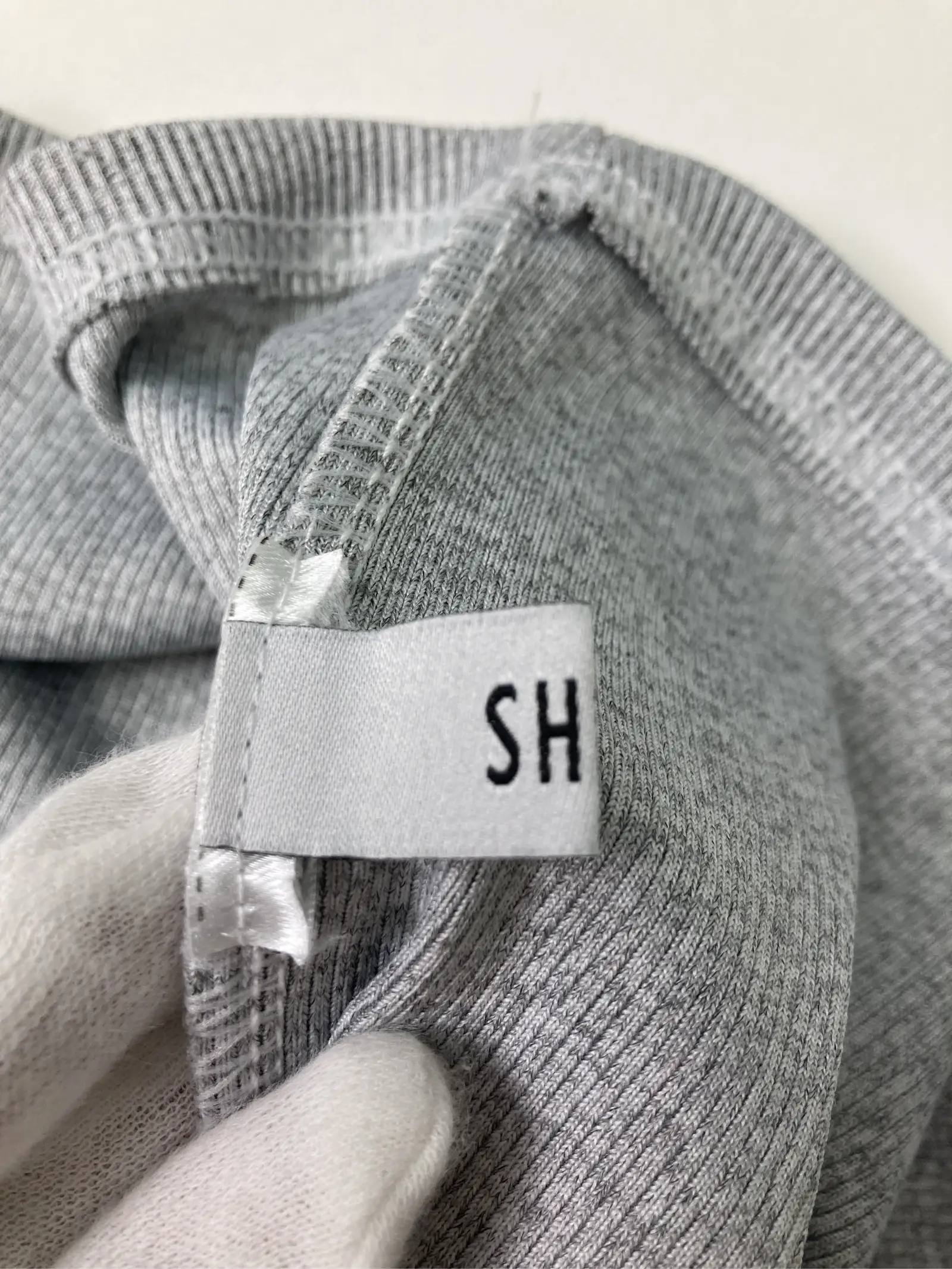 https://r2-worker.digdig.jp/product/c7a0e067-97fc-46ce-8a28-30f087e17bc9/4f6dec5d-8274-42ac-8a7c-db972204ff98