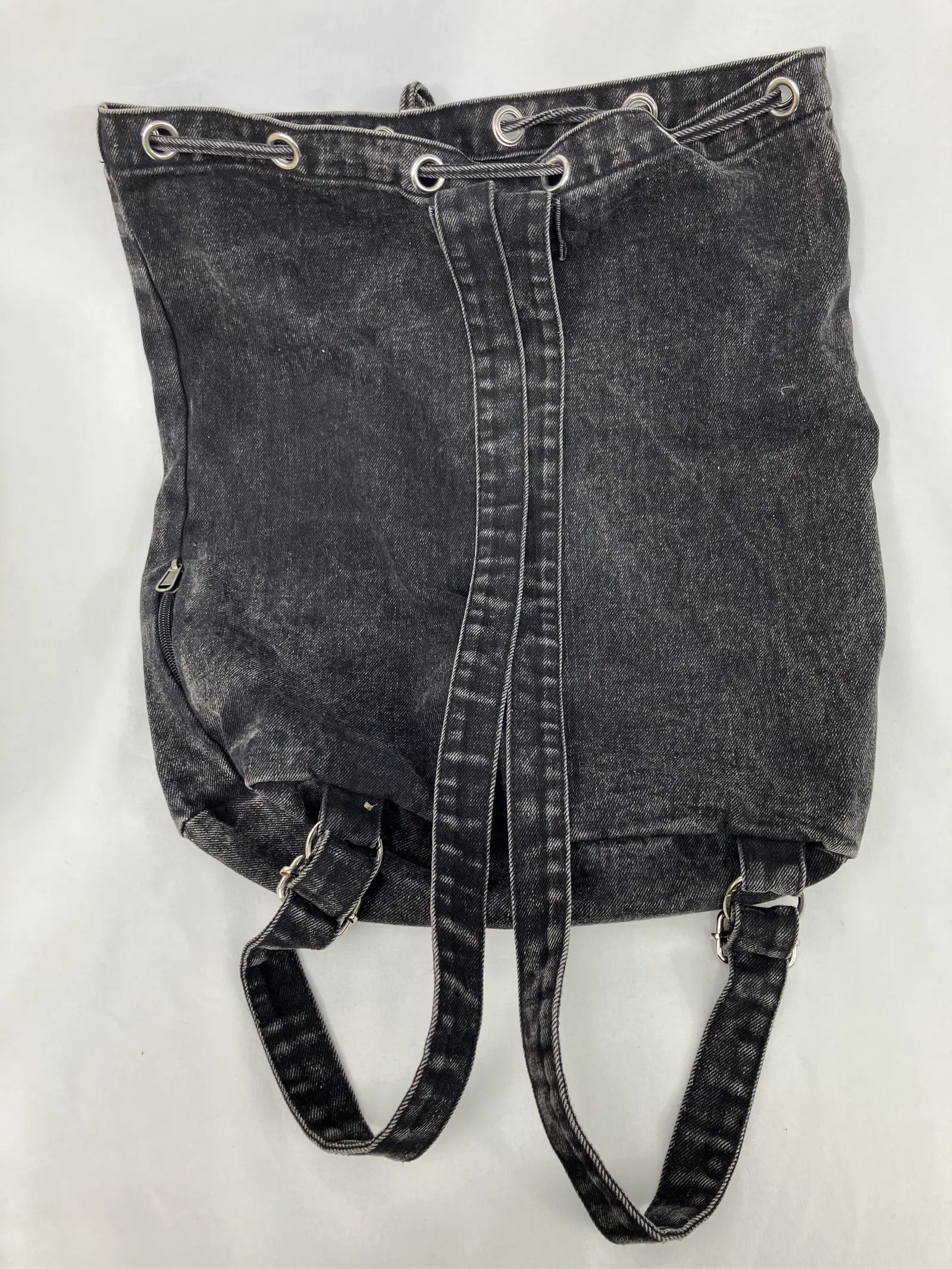https://r2-worker.digdig.jp/product/c7a1d78a-0897-4109-9ee7-e68e9a68968a/18806d06-f898-4e64-ab40-1750e5e9a783