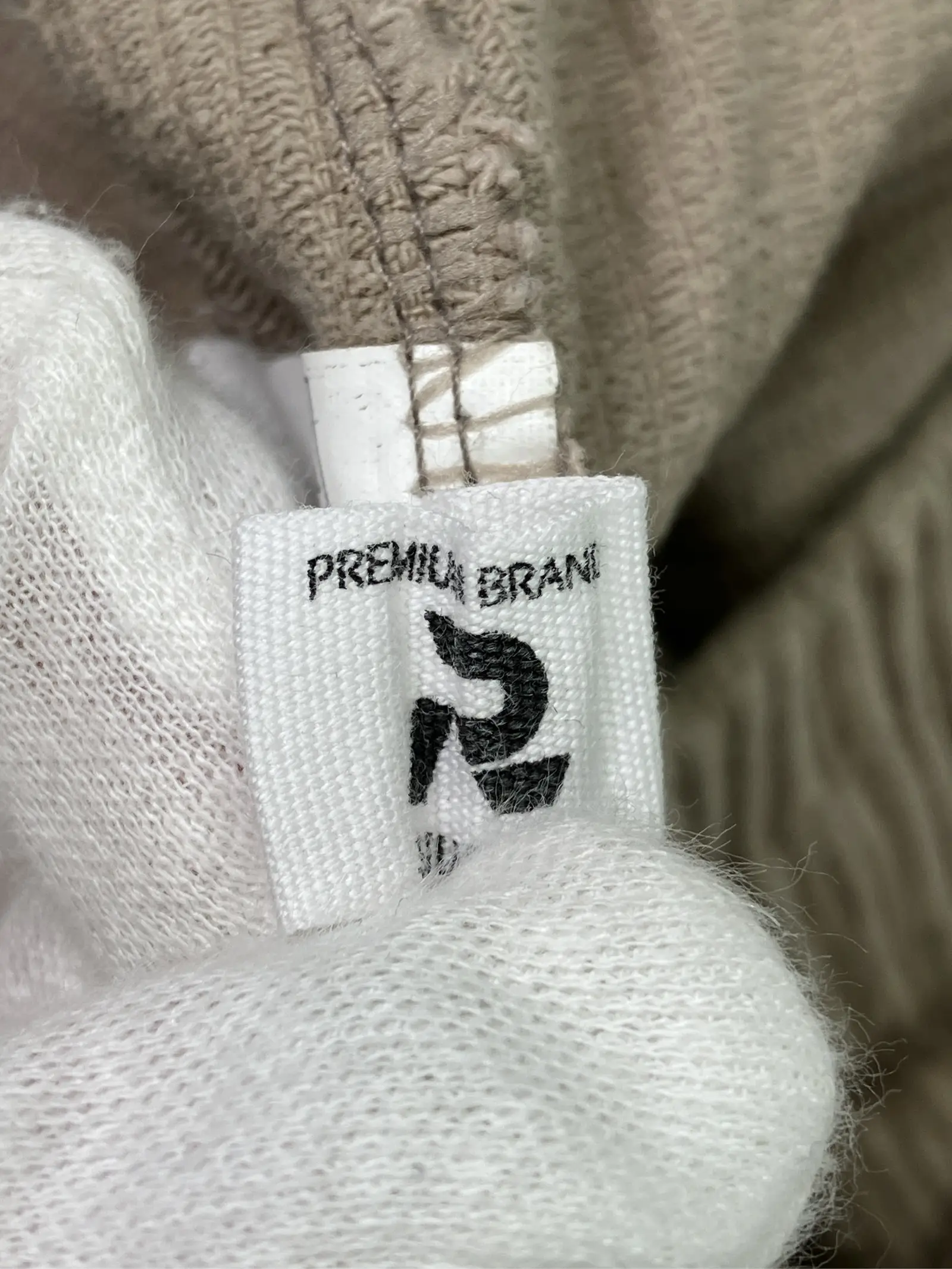 https://r2-worker.digdig.jp/product/c7dde04a-aa6d-4b78-b5d8-758a079712c0/9c88f011-ed9e-424d-ab25-96771d06f027