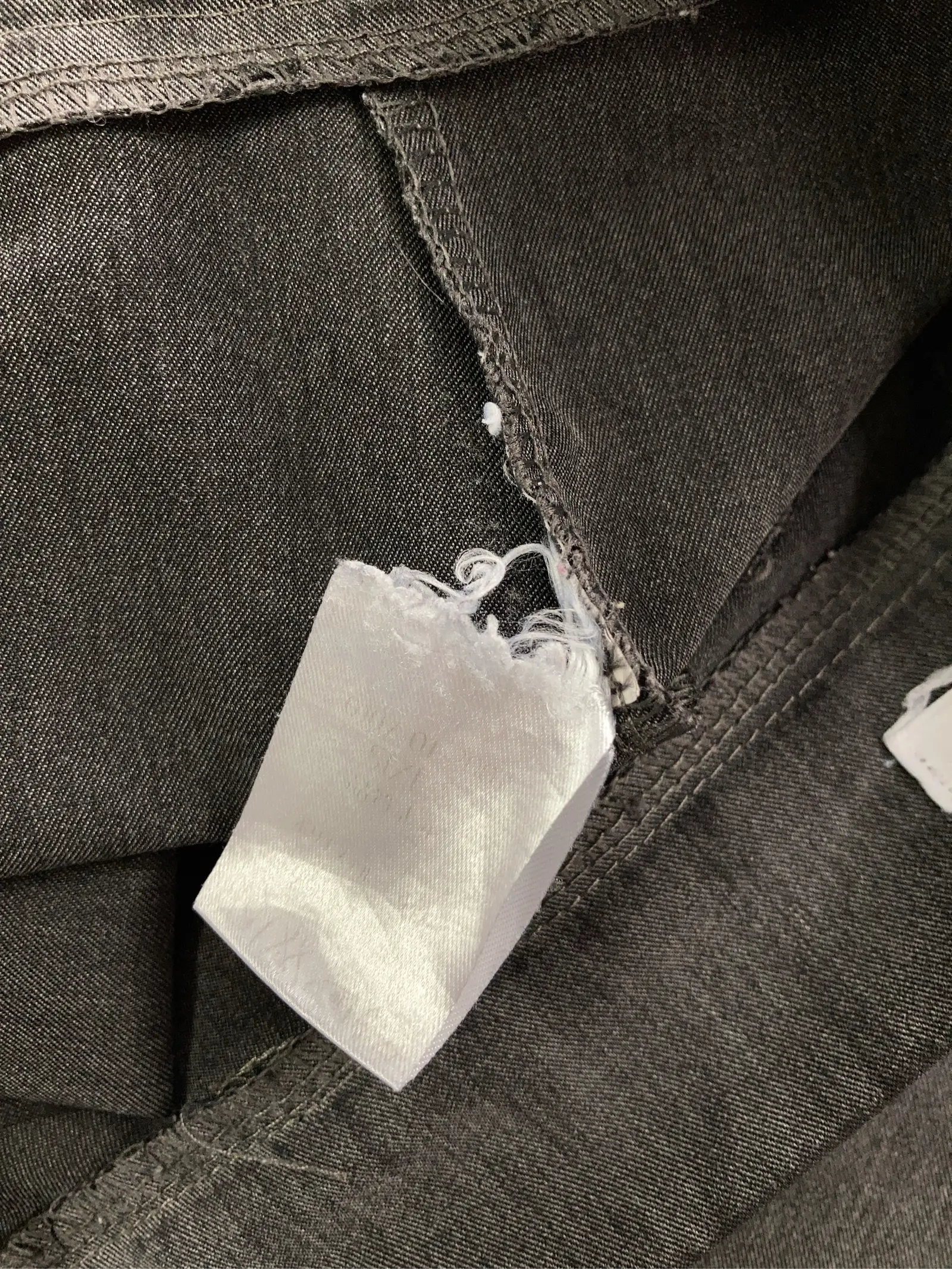 https://r2-worker.digdig.jp/product/c8108688-116d-4eae-9424-cf74812ee3bb/d18e440d-2ad1-43ca-a9ec-25b0736b8bde