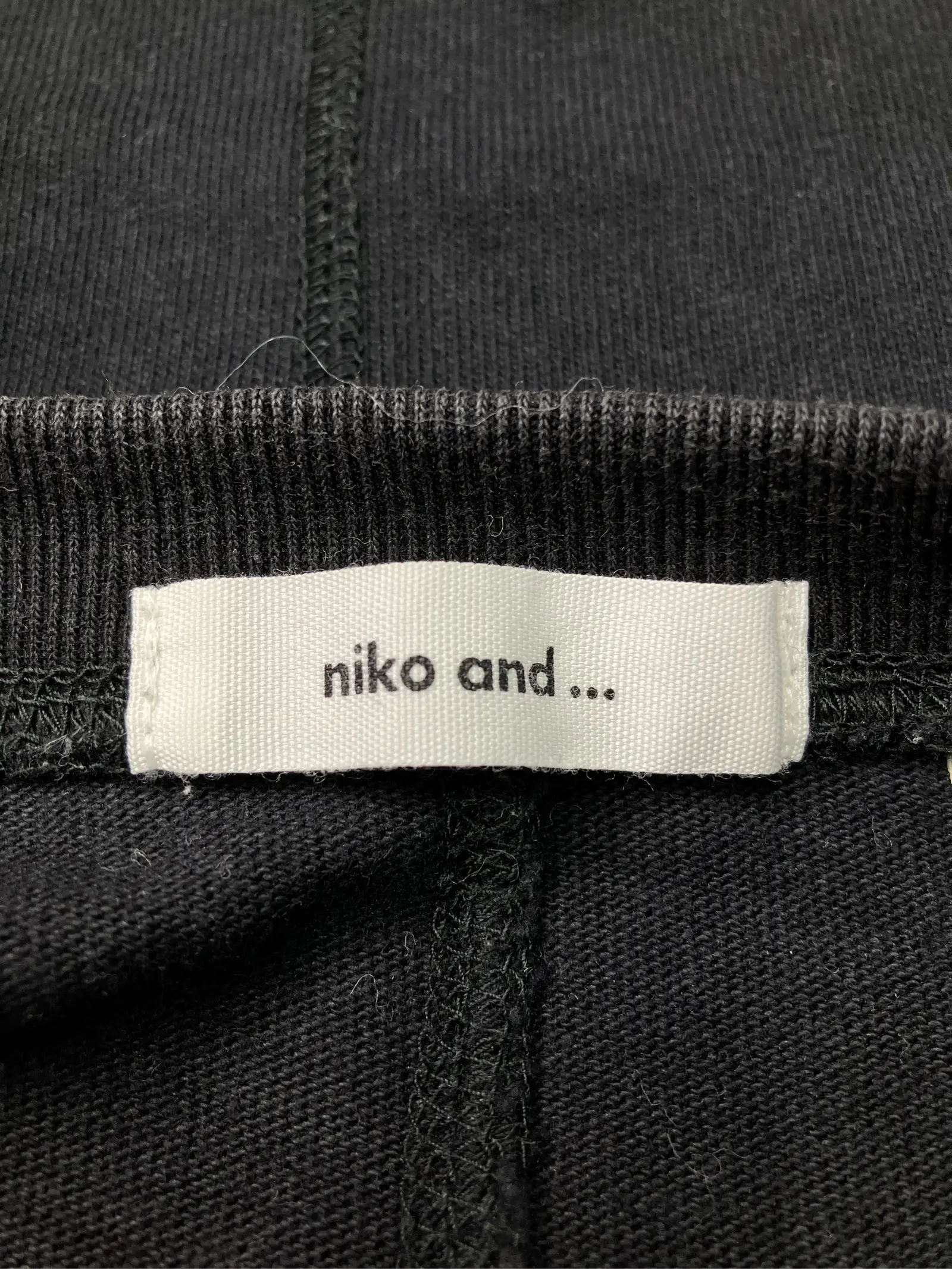 https://r2-worker.digdig.jp/product/c8183803-9694-4cdc-b8d7-f32afe973f54/7aecbbc7-0d34-488c-9c21-cc7b8640f2d8