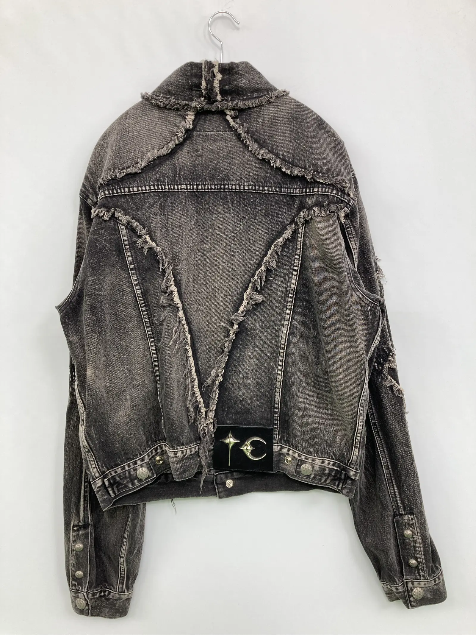 https://r2-worker.digdig.jp/product/c8673065-6e4a-4cb8-b905-b083502255c9/ef18dc2d-d603-4b23-85c2-3269d68764b2