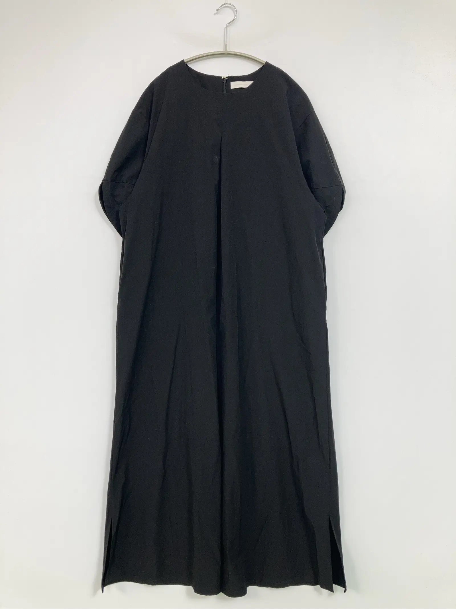 https://r2-worker.digdig.jp/product/c8707e03-5ea6-46a0-aa3d-04ff1ab9c284/b656956e-95d3-4c77-a270-afb648d15d6a