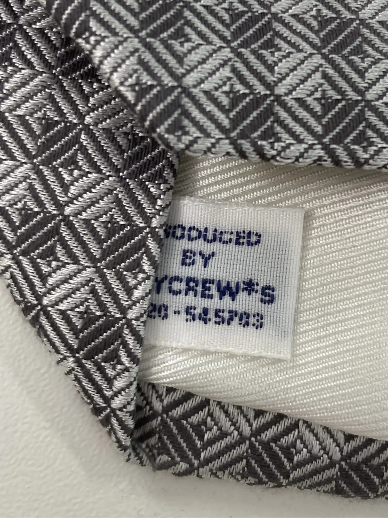 https://r2-worker.digdig.jp/product/c8b4253e-1628-450b-adfa-42d7aae641b7/c63ddc26-b360-421d-a1df-380c5396b651