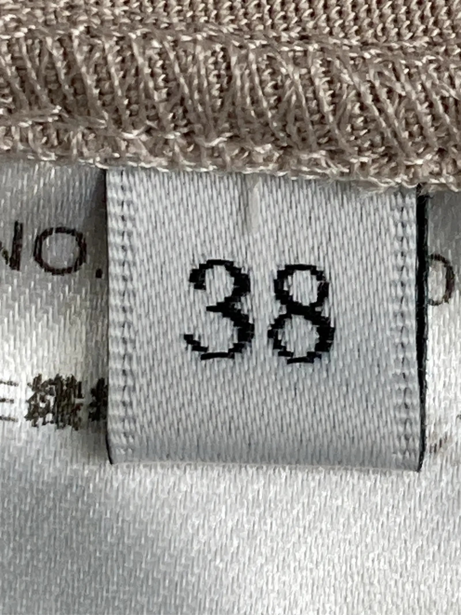 https://r2-worker.digdig.jp/product/c8ea4298-21d2-4f37-b1b2-f8dfab974760/6b86272c-caad-42cc-aa6a-fff25d4b5221