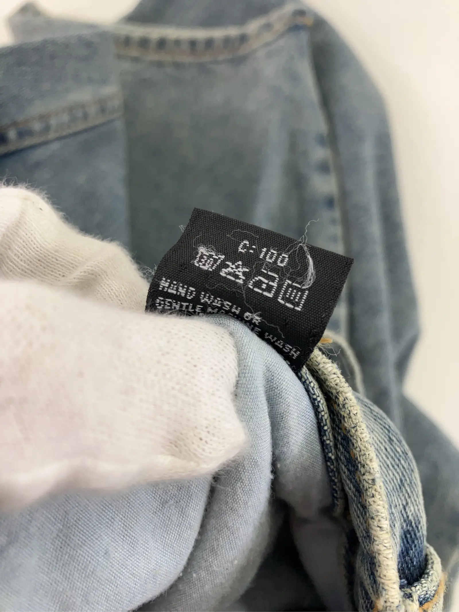 https://r2-worker.digdig.jp/product/c95e7979-b705-49da-b26a-dabd73d645a7/484fa99f-0c8a-4305-a09d-9fe14b4324ec
