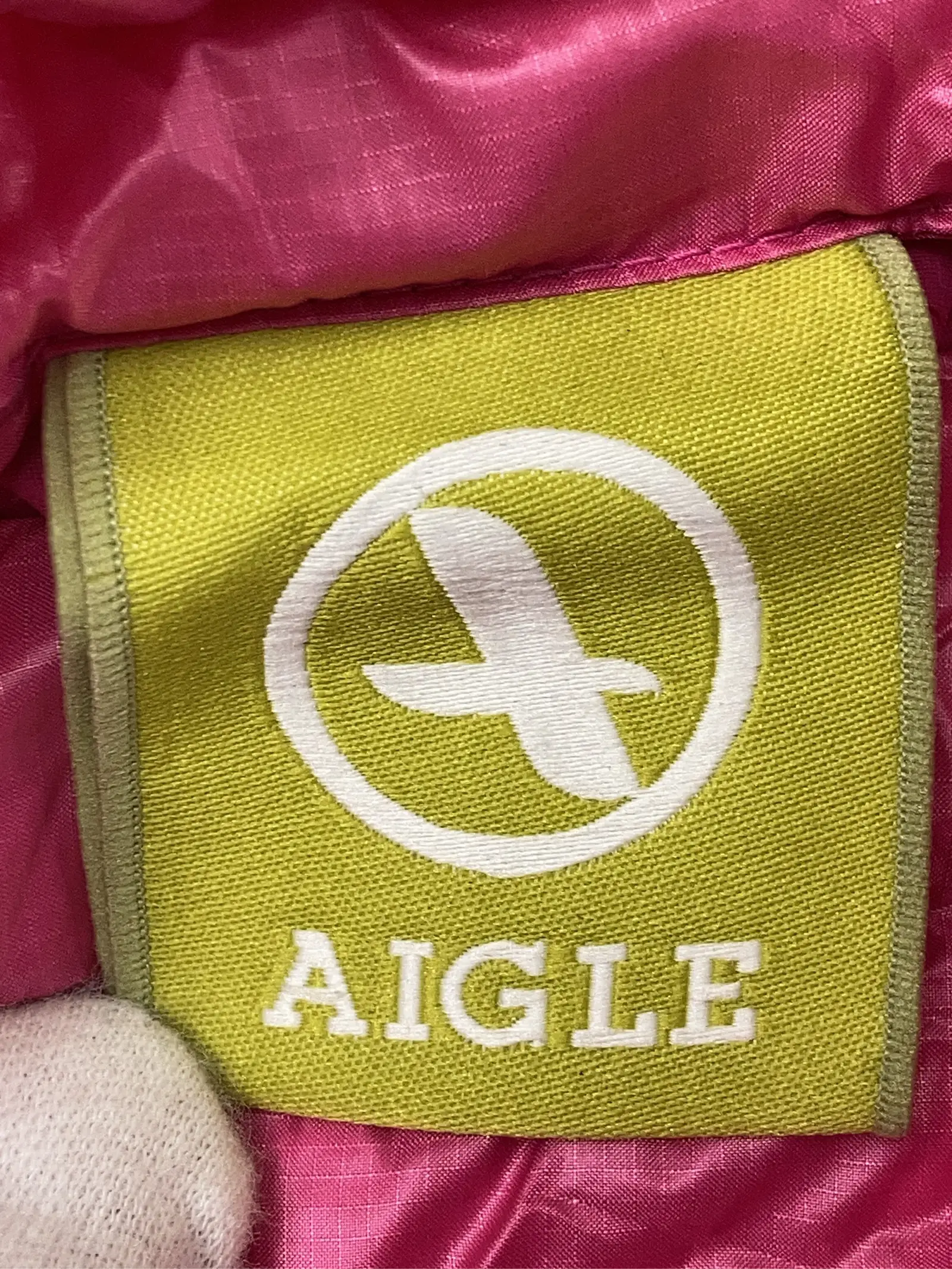 https://r2-worker.digdig.jp/product/c96a6d7a-4e1f-4fbf-97d2-6a0d9d44ec6e/104ede99-4c22-456a-afb1-7fb99ad807b6