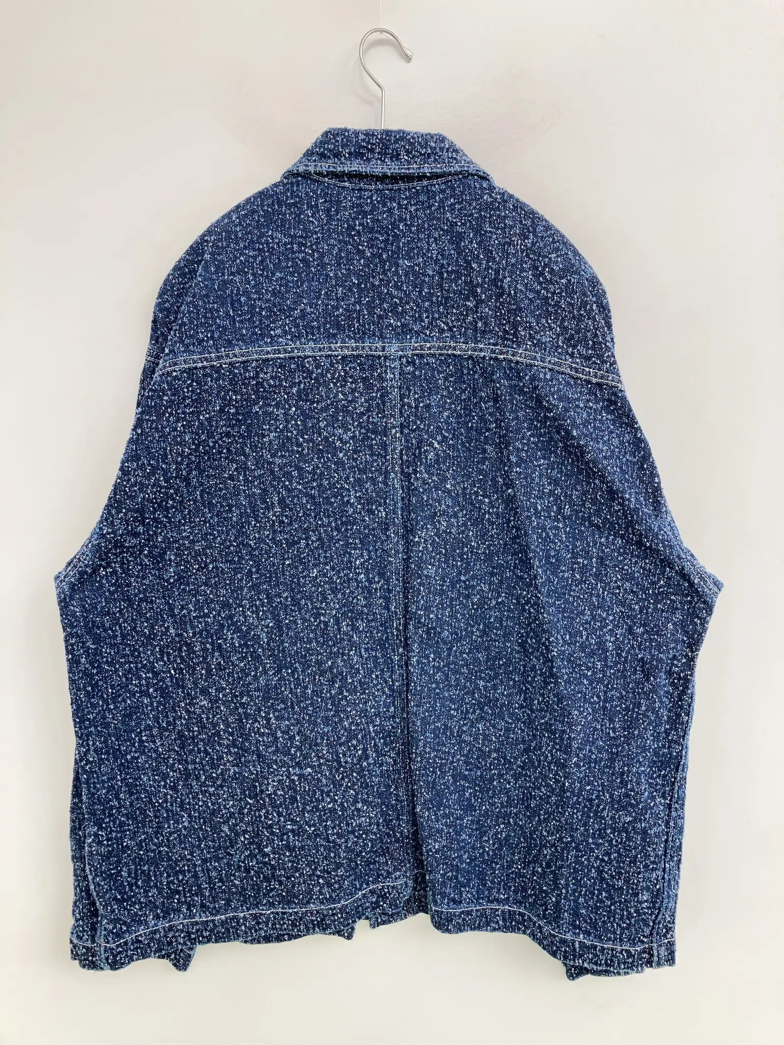 https://r2-worker.digdig.jp/product/c973ce59-392d-4f5d-aad2-1bfa4c63a528/e90b903d-e9c3-46c0-9036-ae561600df3e