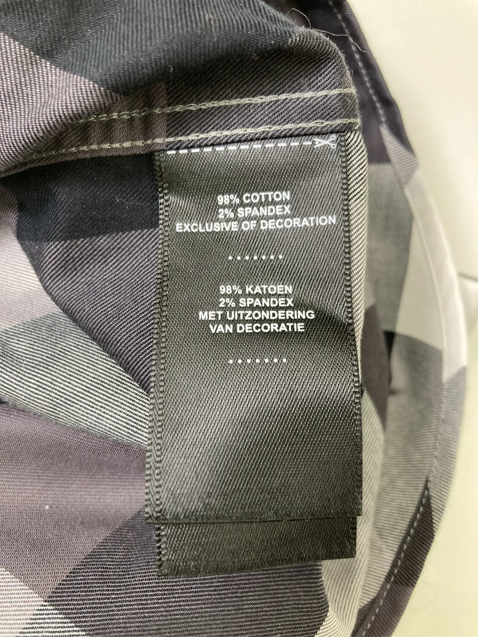 https://r2-worker.digdig.jp/product/c98cff63-9e3a-4732-bc0c-eef3428ff5f8/e7b9455c-a8fa-4f6c-a47b-bea1a8ed9413
