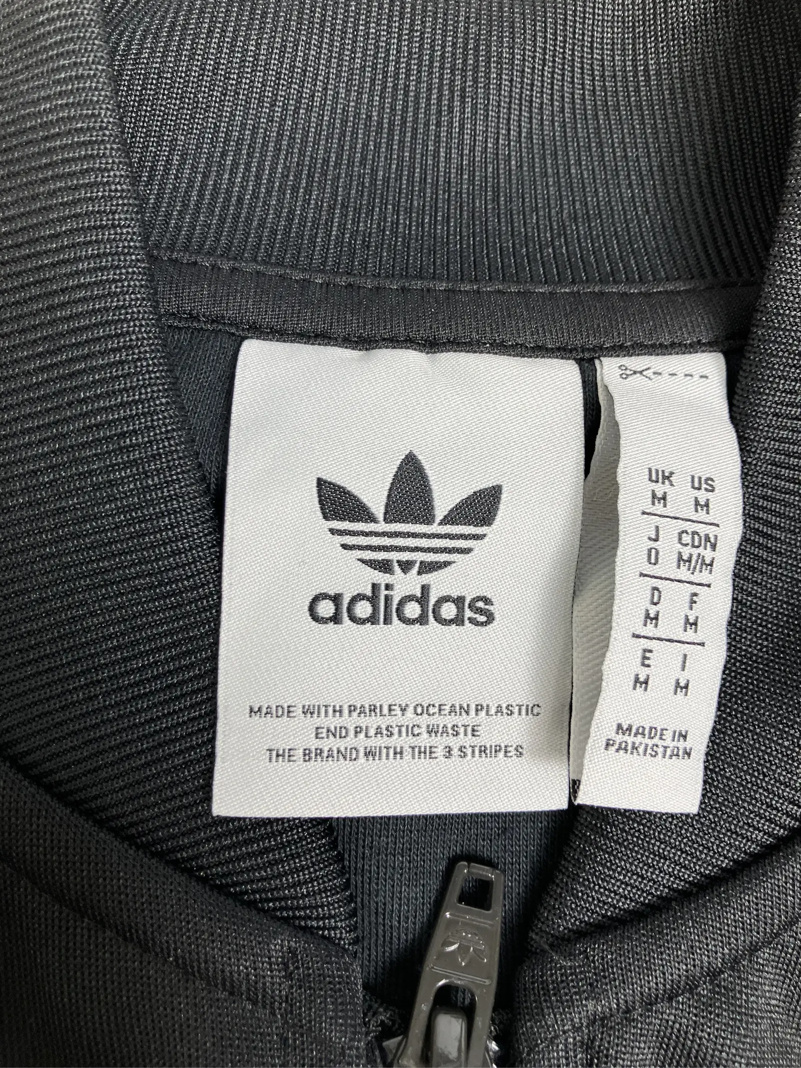 https://r2-worker.digdig.jp/product/c9dbdfb8-48bf-4150-9be9-c5d6d0f27c44/9ba919bb-f41d-4aa5-8b32-3c2de6bc1d32