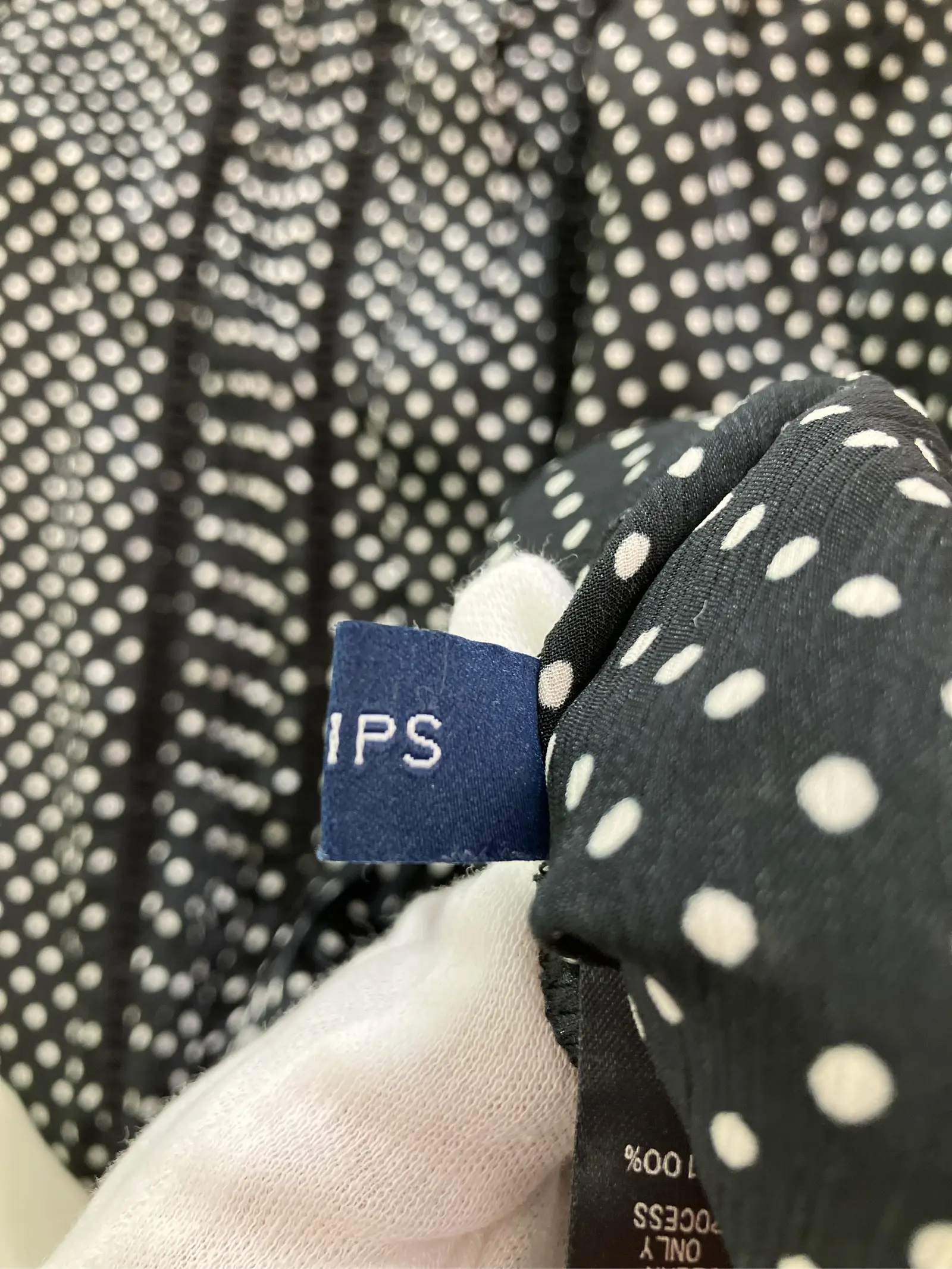 https://r2-worker.digdig.jp/product/c9f54d57-d444-4acc-9a5a-457b87627f7f/6436ba9b-c88d-4b31-ad64-cb54d374d1f0
