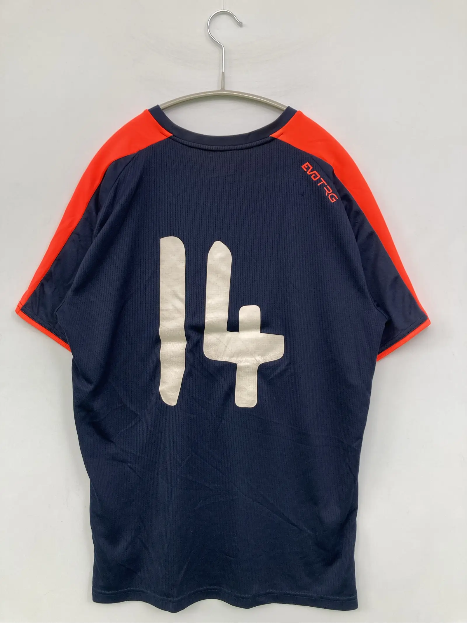 https://r2-worker.digdig.jp/product/ca1948a9-cf2d-4104-a8b4-fafc6d278635/0a0f6f0a-80da-49c6-b18b-de51a84fb2dd