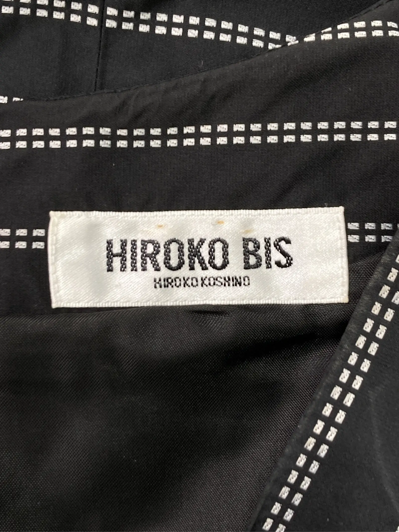 https://r2-worker.digdig.jp/product/ca886b48-9977-4cac-9254-ab313a0d953d/5ba3942a-3f74-422e-a604-c6d37d09ae87