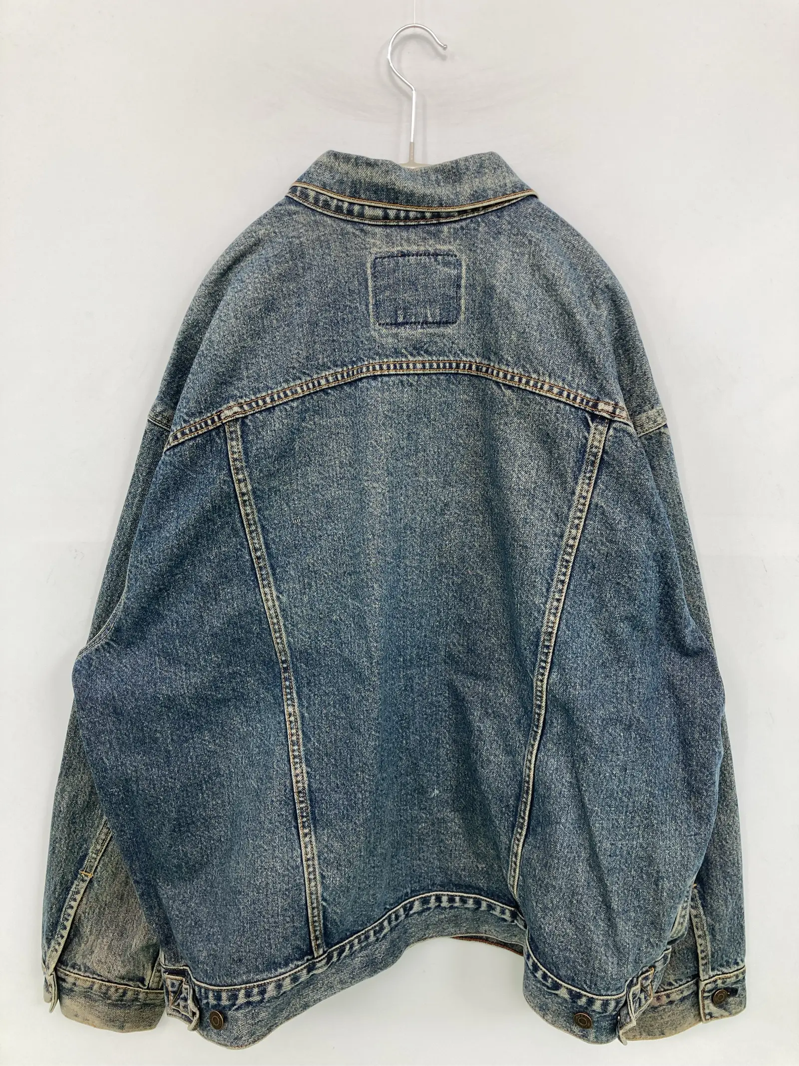 https://r2-worker.digdig.jp/product/ca991fe8-5f9c-4122-9a88-7772886093b7/687c20f3-4d43-4a05-972d-b48a2aeef93f