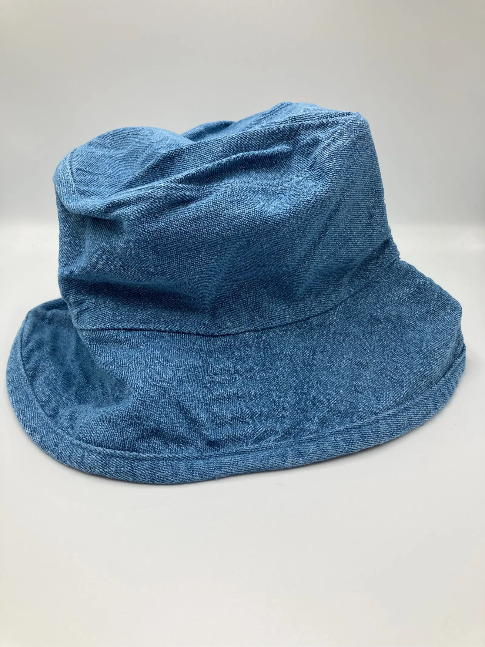 https://r2-worker.digdig.jp/product/cab52985-abea-4b9e-99df-061645e50265/e692f714-0298-4e77-82ab-d6379f2b0f1b