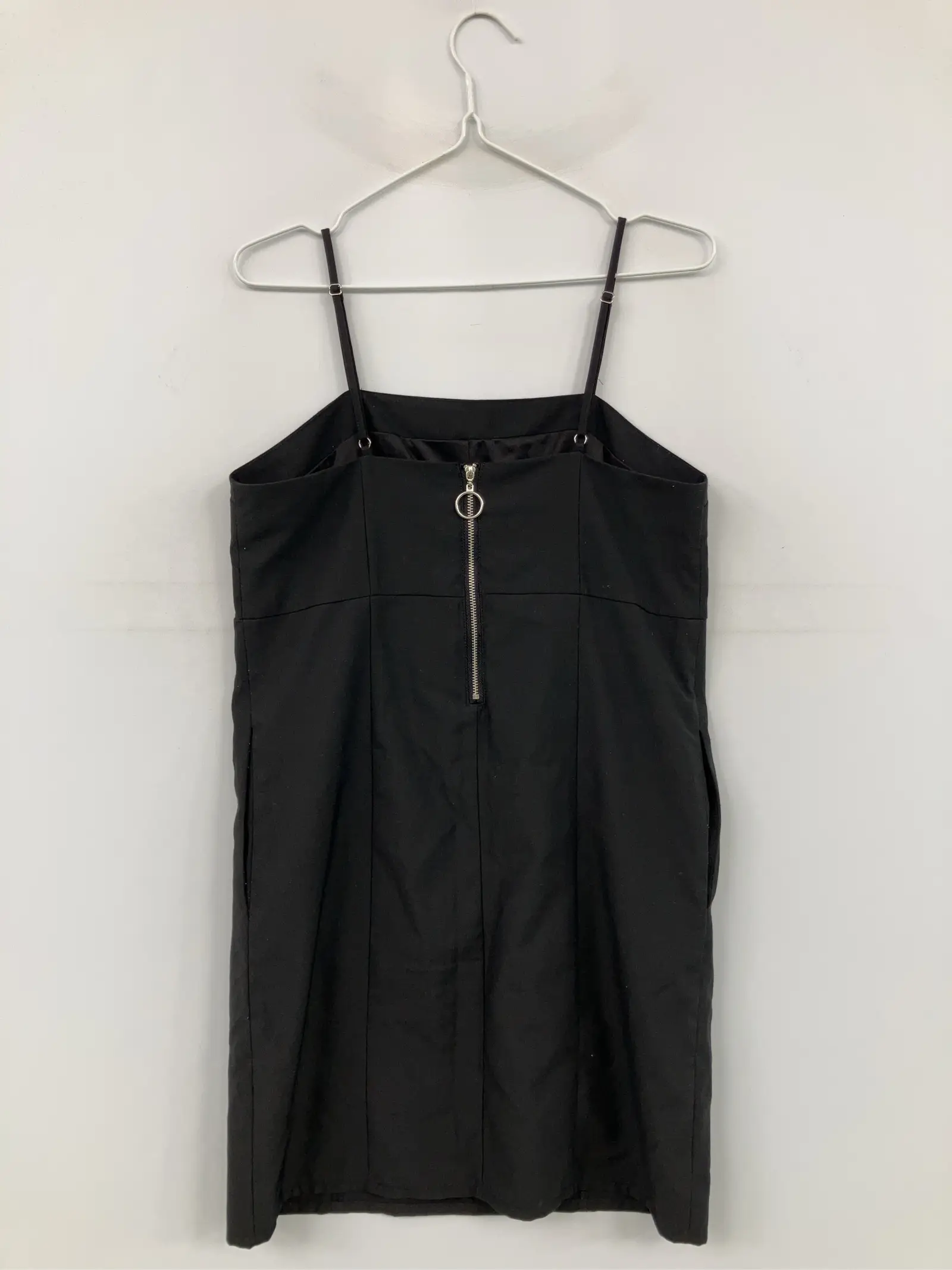 https://r2-worker.digdig.jp/product/cad8417c-d9e3-4aa5-996a-4eb11f422589/20130ccf-5f75-4427-9f1f-eca357f73003