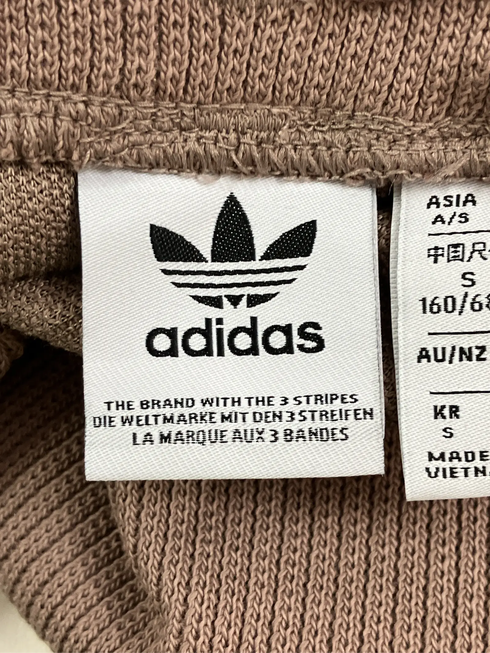 https://r2-worker.digdig.jp/product/cae8901a-d742-4024-a202-532fe1204df6/aef82222-21fc-4c35-ba79-4bbbab1806df