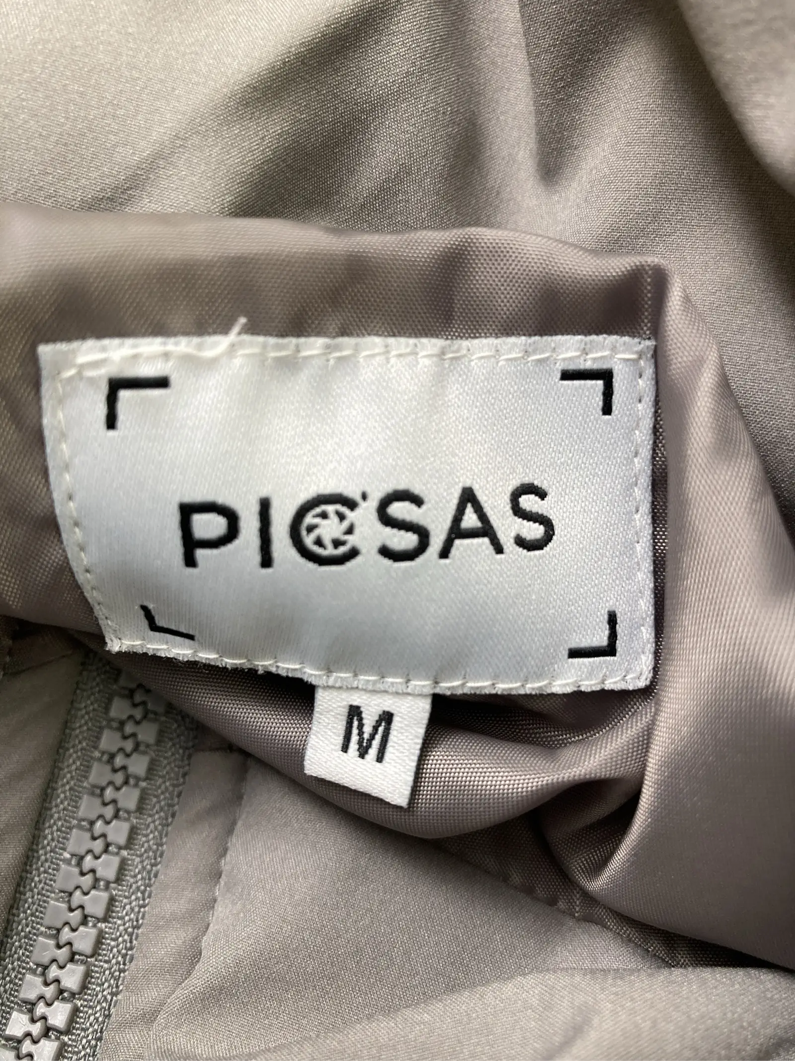 https://r2-worker.digdig.jp/product/cb048ddf-6e5e-403e-9c00-32cd45f5c74b/bdc97e18-cad5-48d3-9784-a410e4683067
