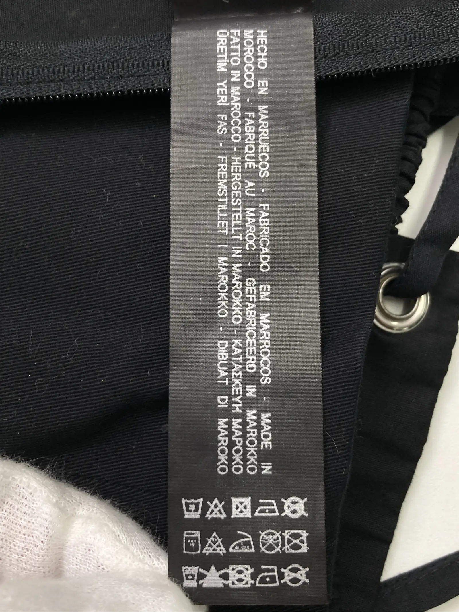 https://r2-worker.digdig.jp/product/cb33dd17-bed1-466d-bce2-bb066c9a3bcf/3e9cac19-6ceb-4640-b2c7-fbd8f555017a