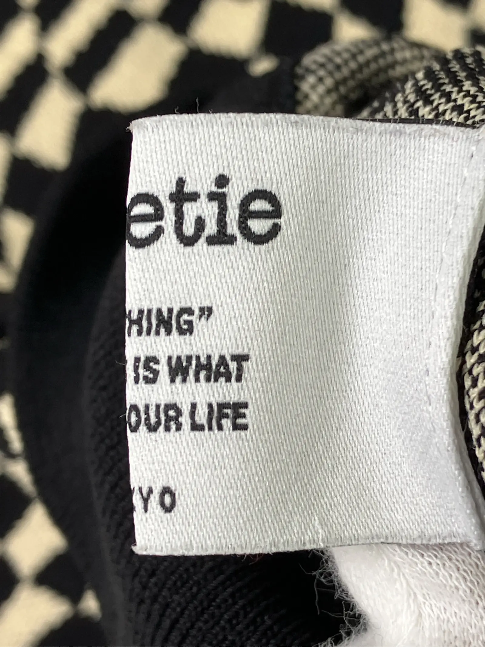 https://r2-worker.digdig.jp/product/cb548767-595e-463f-b1a4-3b2181a2faef/ea75a792-41c4-405a-941d-7cf76f11b76a