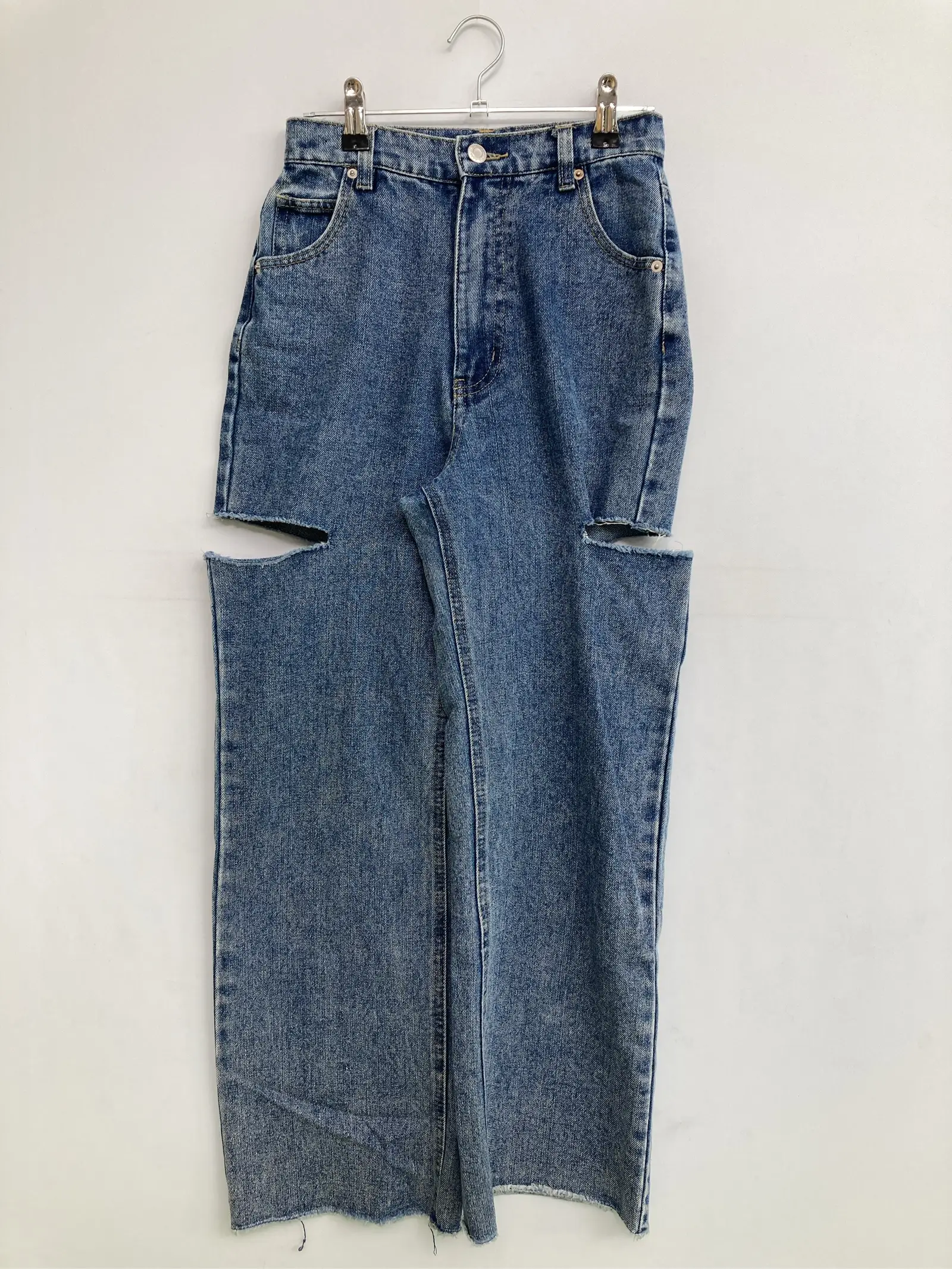 https://r2-worker.digdig.jp/product/cb757eea-f628-42a6-b887-be671992dfd5/d6f7636b-d2e4-4642-8815-2a635dd2b56d