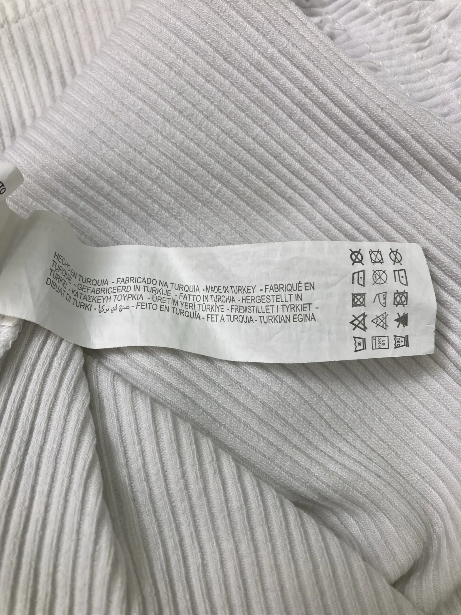 https://r2-worker.digdig.jp/product/cc16b0b9-0850-4ba3-b91b-7157c13a7041/2ffc2325-d18e-49ed-a722-de765485db2d