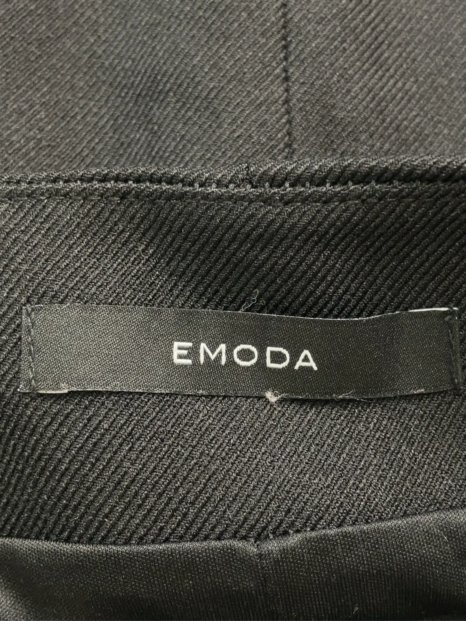 https://r2-worker.digdig.jp/product/cc4b6714-a8a9-460e-b2e9-4b0cd636637b/faa84d10-15e7-468d-881b-444115849757
