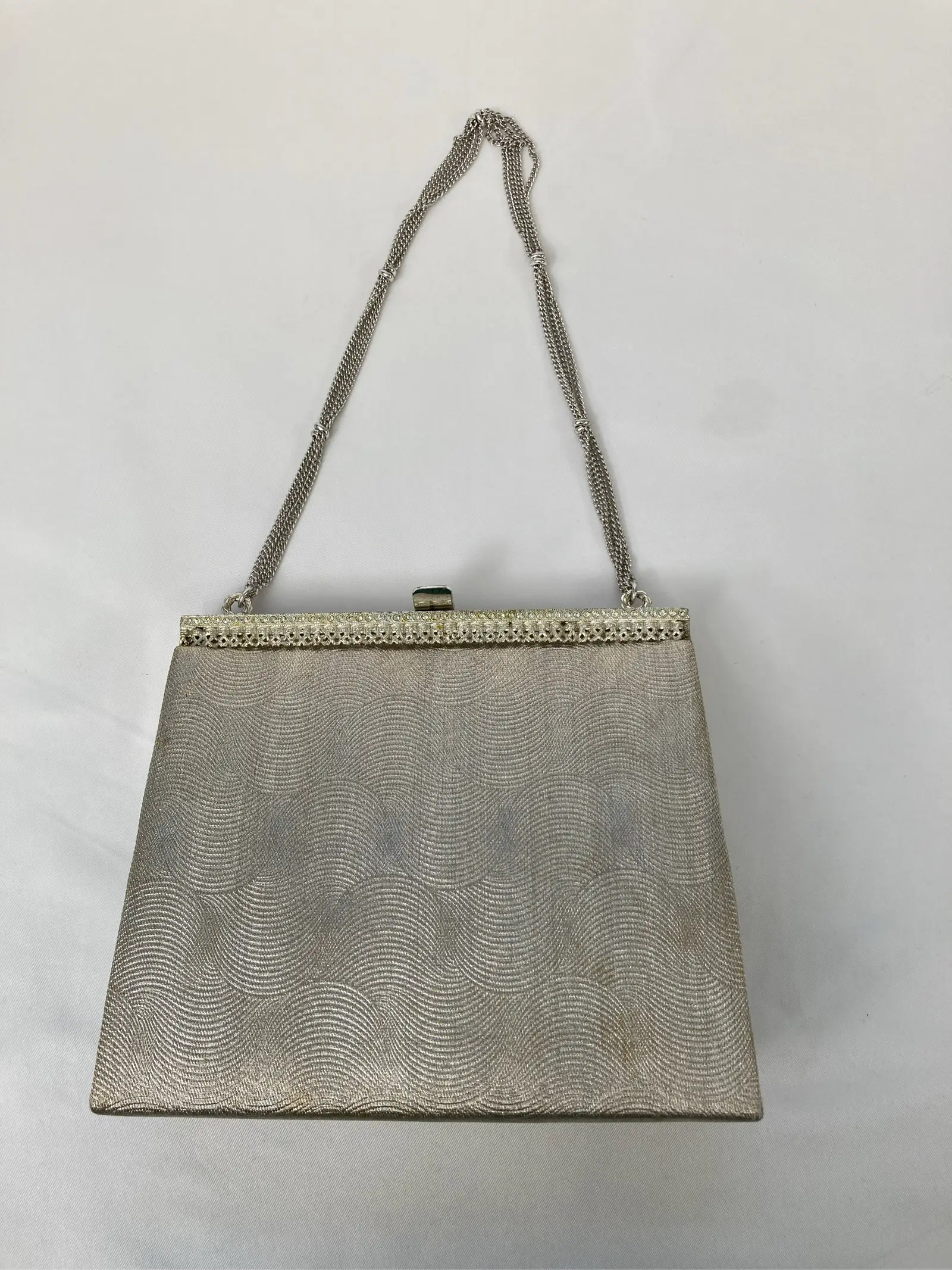 https://r2-worker.digdig.jp/product/cc6b2f3d-064a-47b5-84bb-857fbefa76c5/92d12bbc-a61c-4e08-a13b-eb6bd4eaa8c8