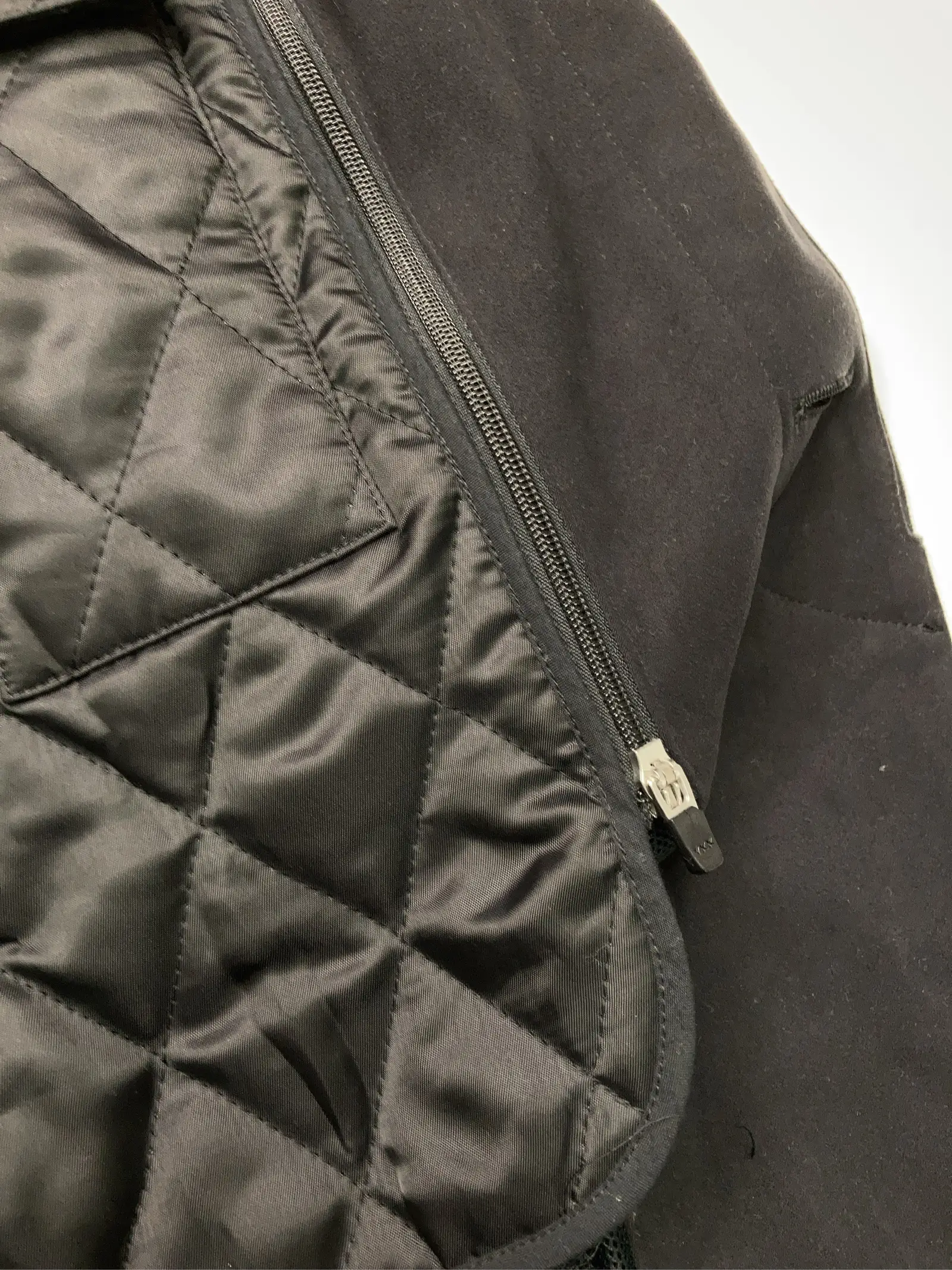 https://r2-worker.digdig.jp/product/cc95b47b-2318-4ed2-857d-9fc5c9ca9355/13035380-0bc8-4380-8d00-57dd1ccde804