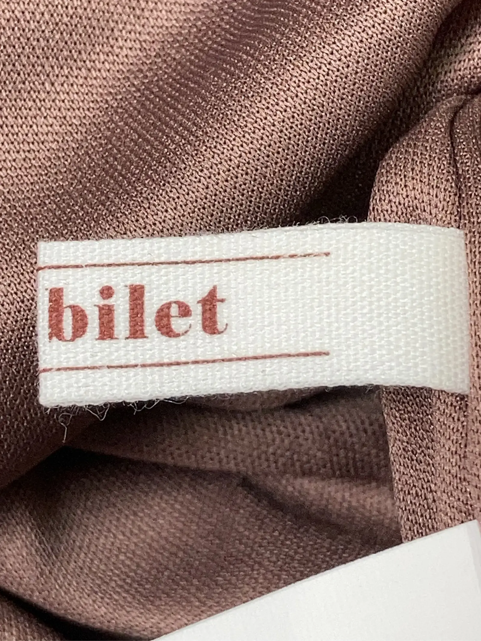 https://r2-worker.digdig.jp/product/cc9d4c9f-5246-4714-a91a-9e5f56bdc470/728ff5a0-db0f-4074-8624-1a0dcd9ffd4c