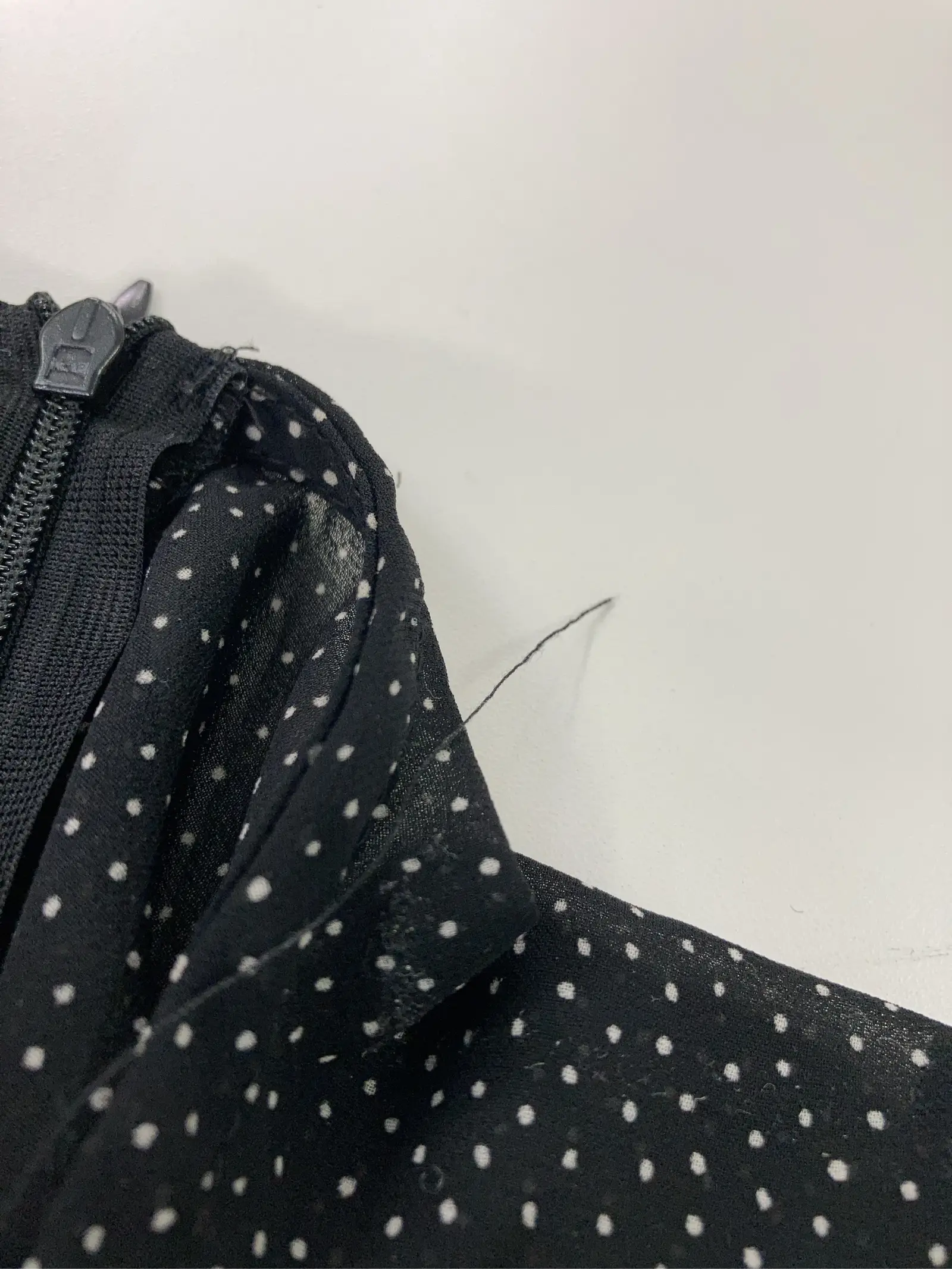 https://r2-worker.digdig.jp/product/ccdb92c4-919c-4ecc-ab7f-c347b7774ed9/ece3c6f9-ff6b-4f60-b46d-20b0e355b126
