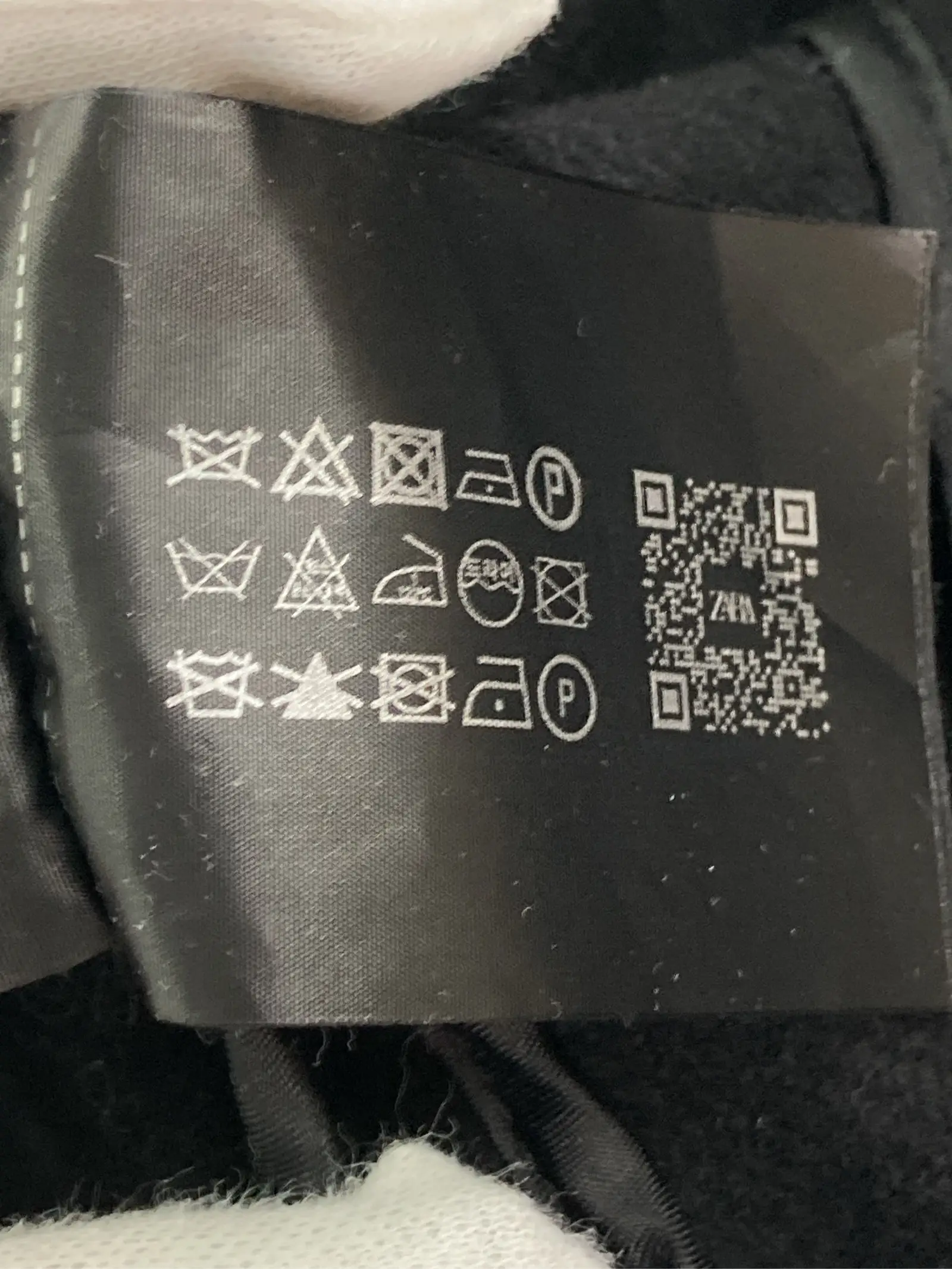 https://r2-worker.digdig.jp/product/cce36f06-bb2b-43eb-8bad-fe0fff26cd16/09f41f8b-64c2-4a2a-8be6-4a3fa1fe2590