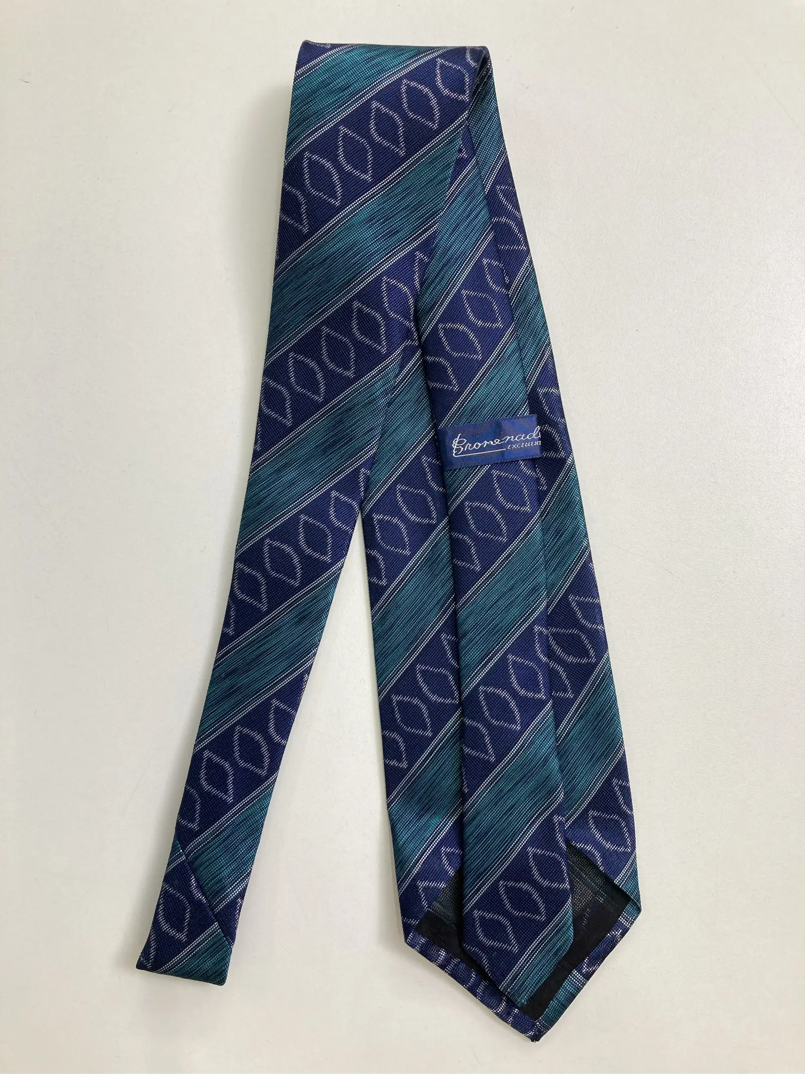 https://r2-worker.digdig.jp/product/cd47e7eb-05d1-4436-b006-62b108824363/3de589ea-a5d8-466e-b37f-2a165ce70cc2